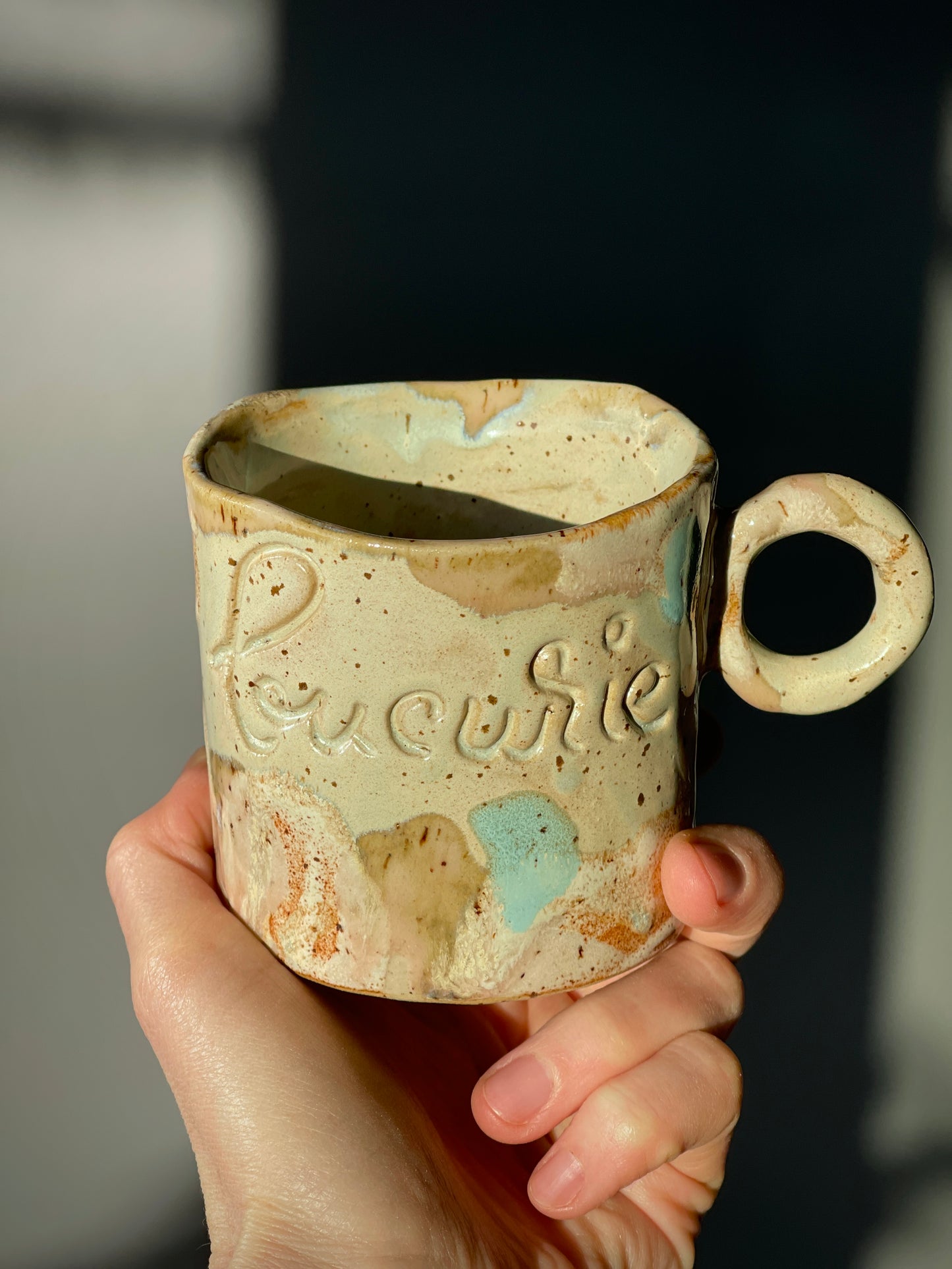 Cana Latte cu mesaj "Bucurie"