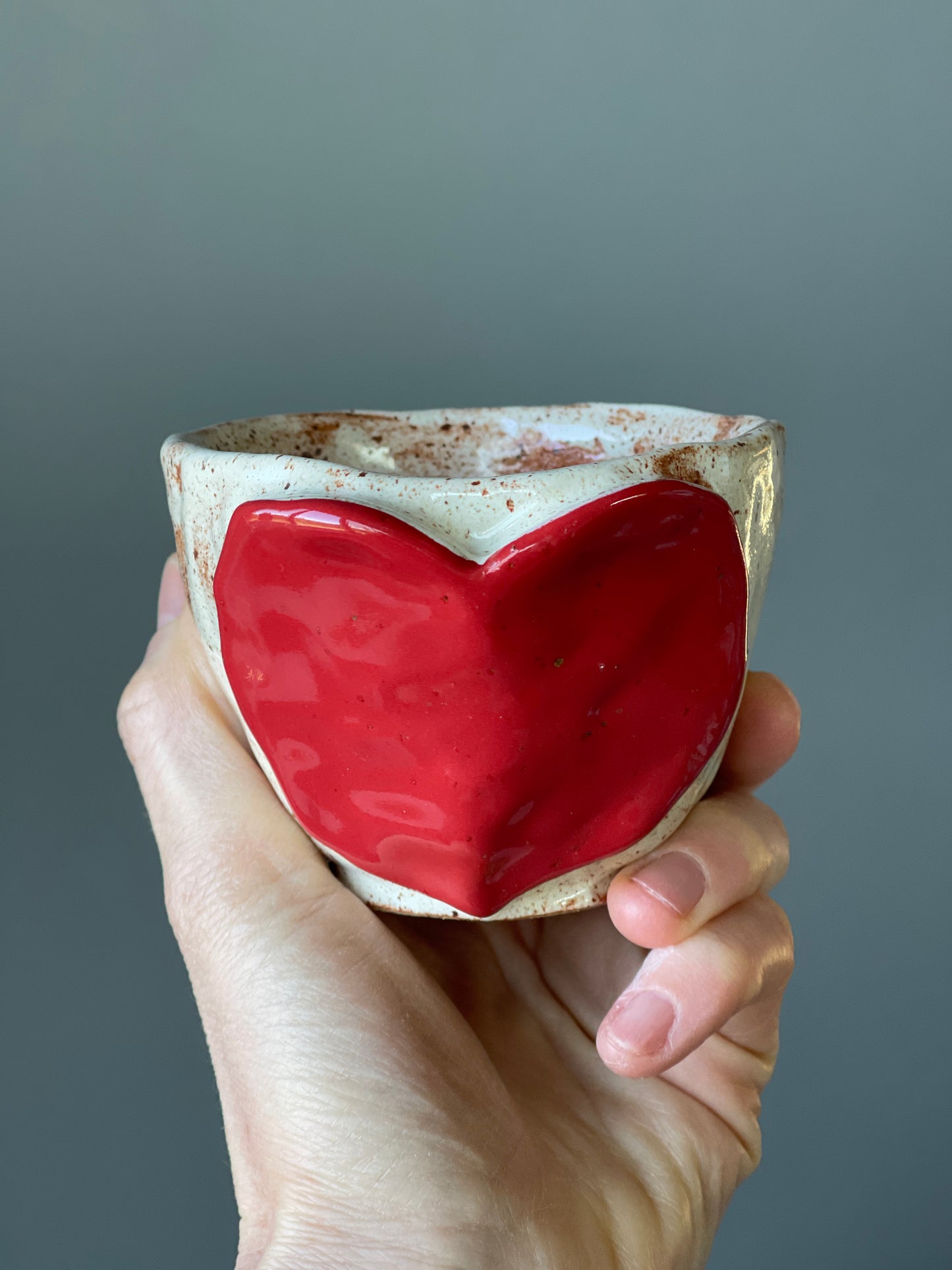 Cana Cappuccino Red Heart