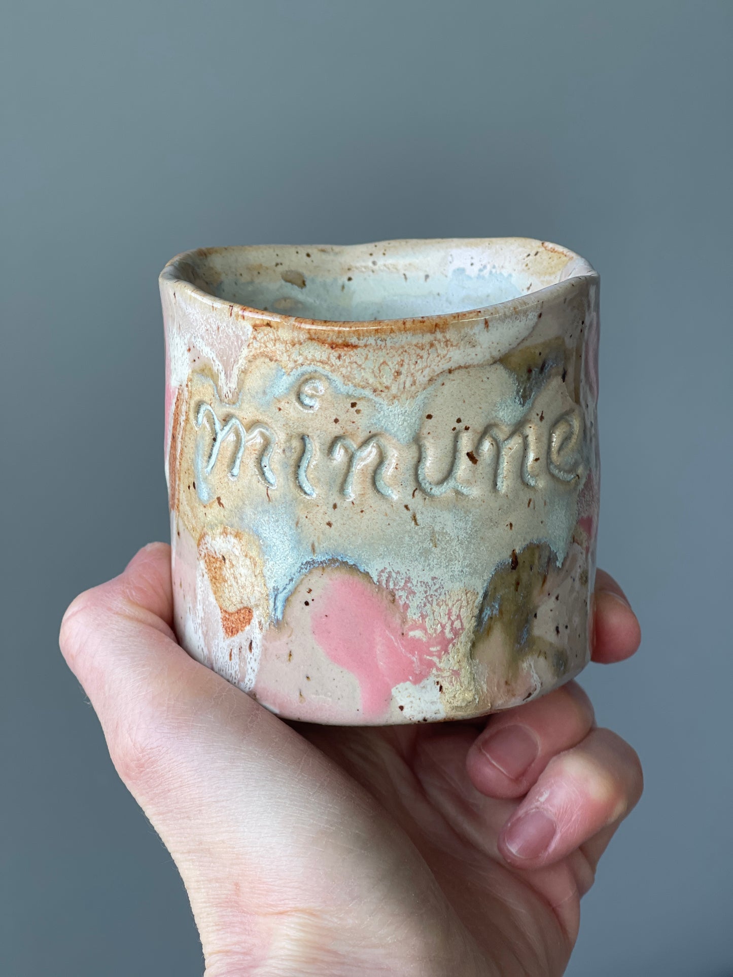 Cana Latte cu mesaj "Minune"