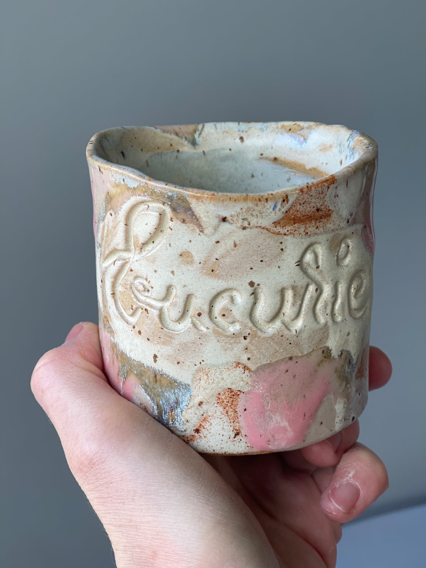Cana Latte cu mesaj "Bucurie"