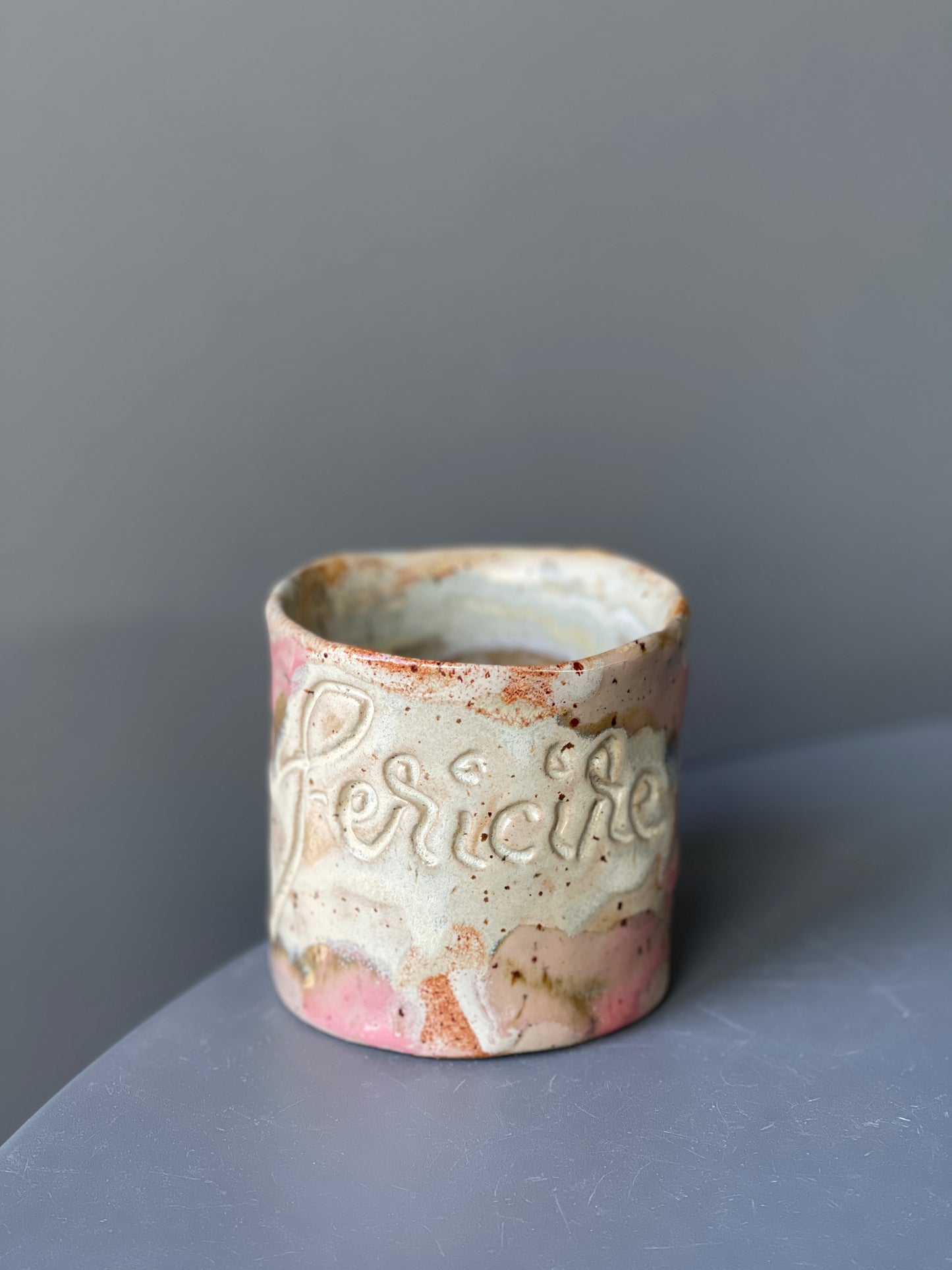 Cana Latte cu mesaj "Fericire"