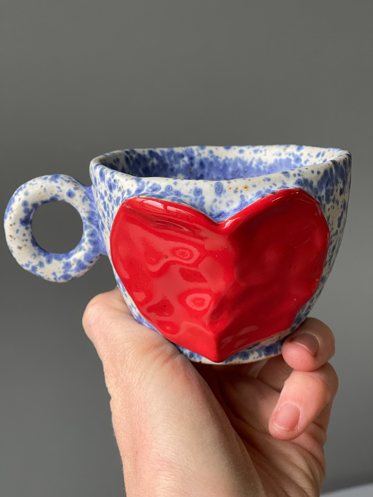 Cana Cappuccino Red Heart