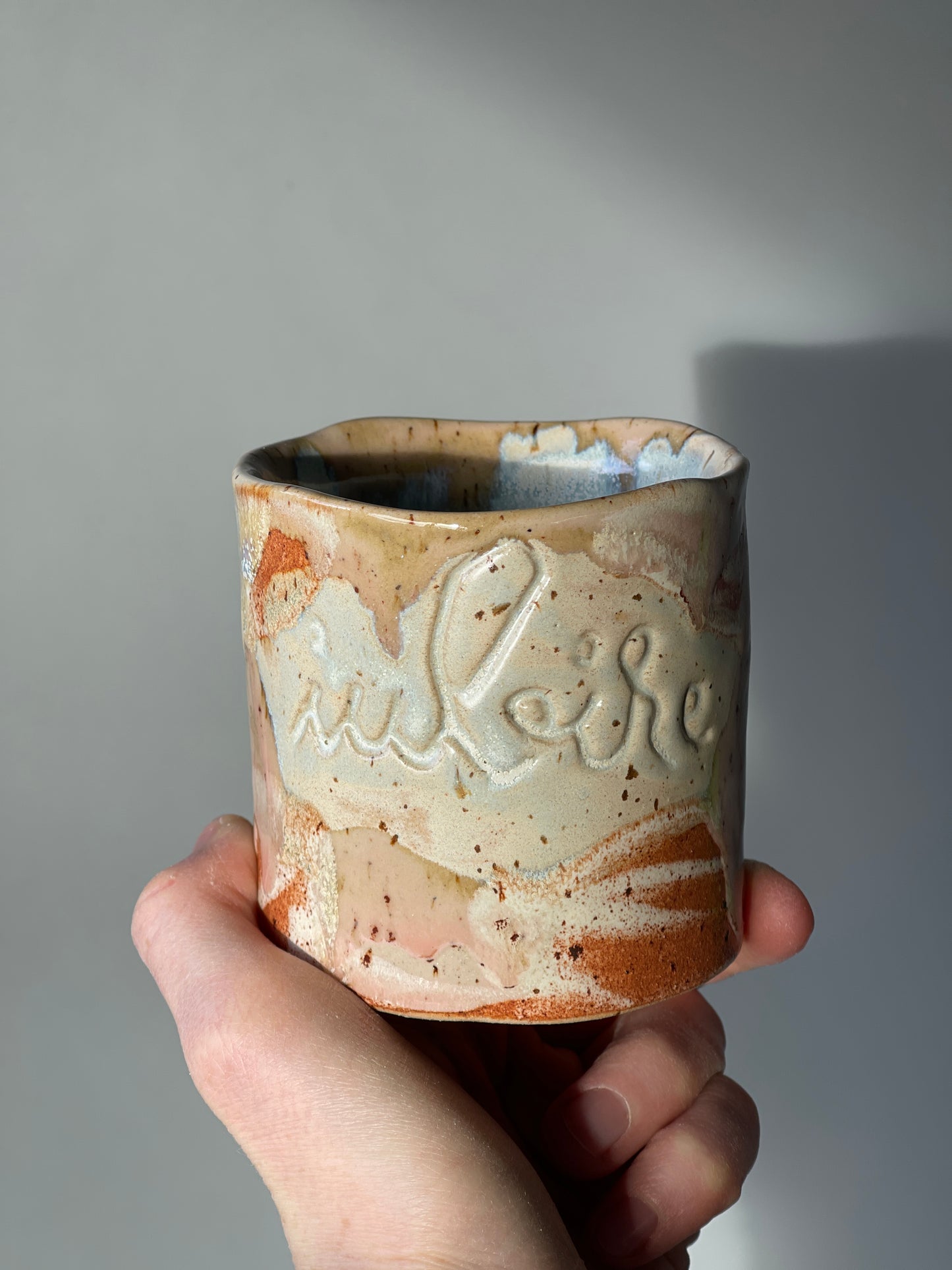 Cana Latte cu mesaj "Iubire"