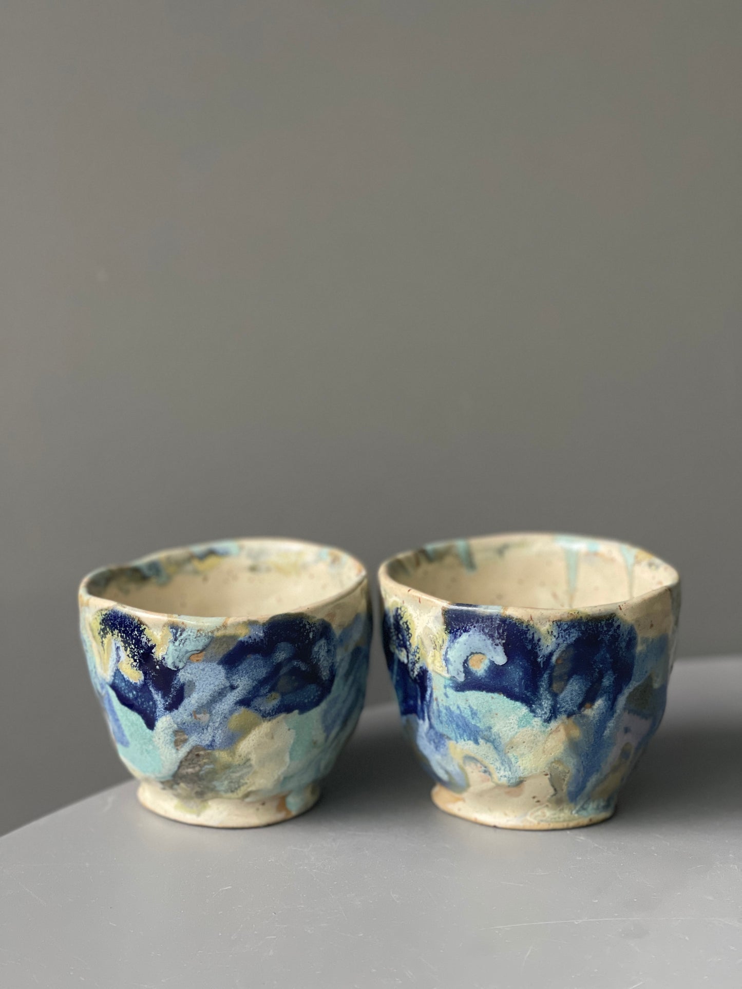 Set of 2 Bell mugs