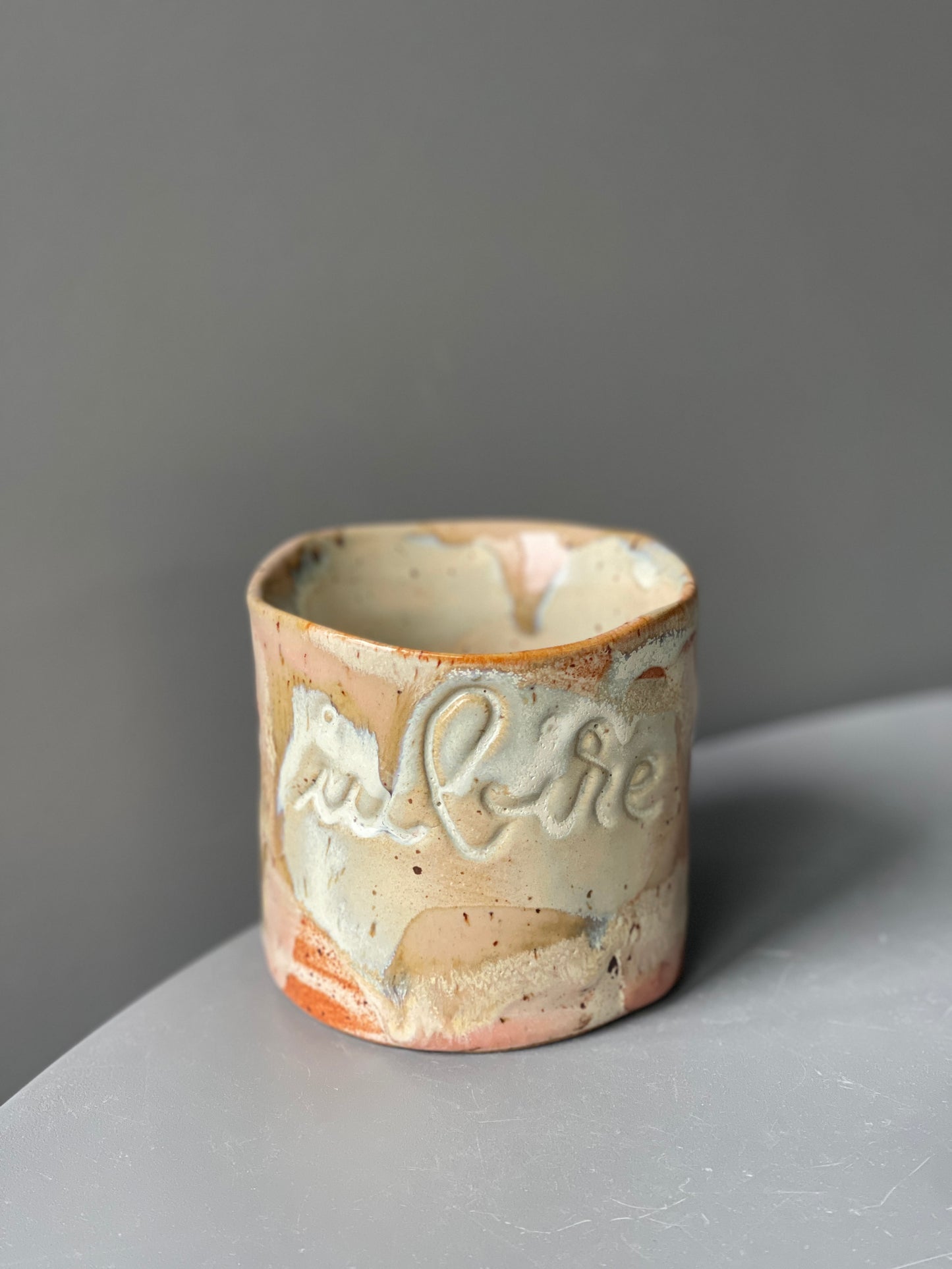 Cana Latte cu mesaj "Iubire"
