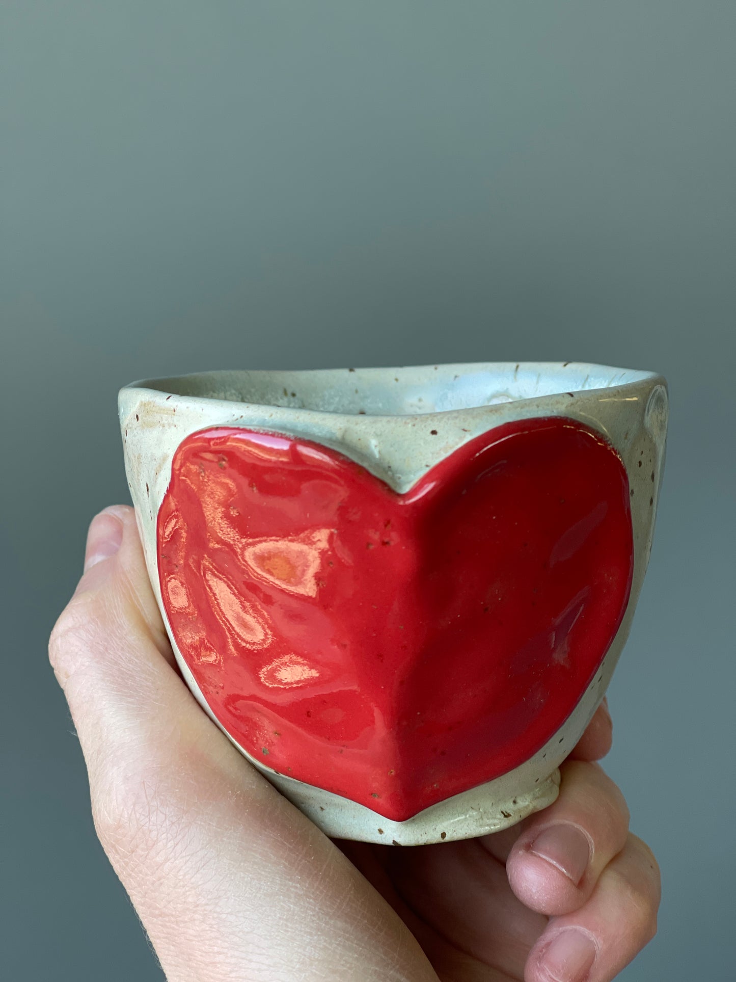 Cana Cappuccino Red Heart