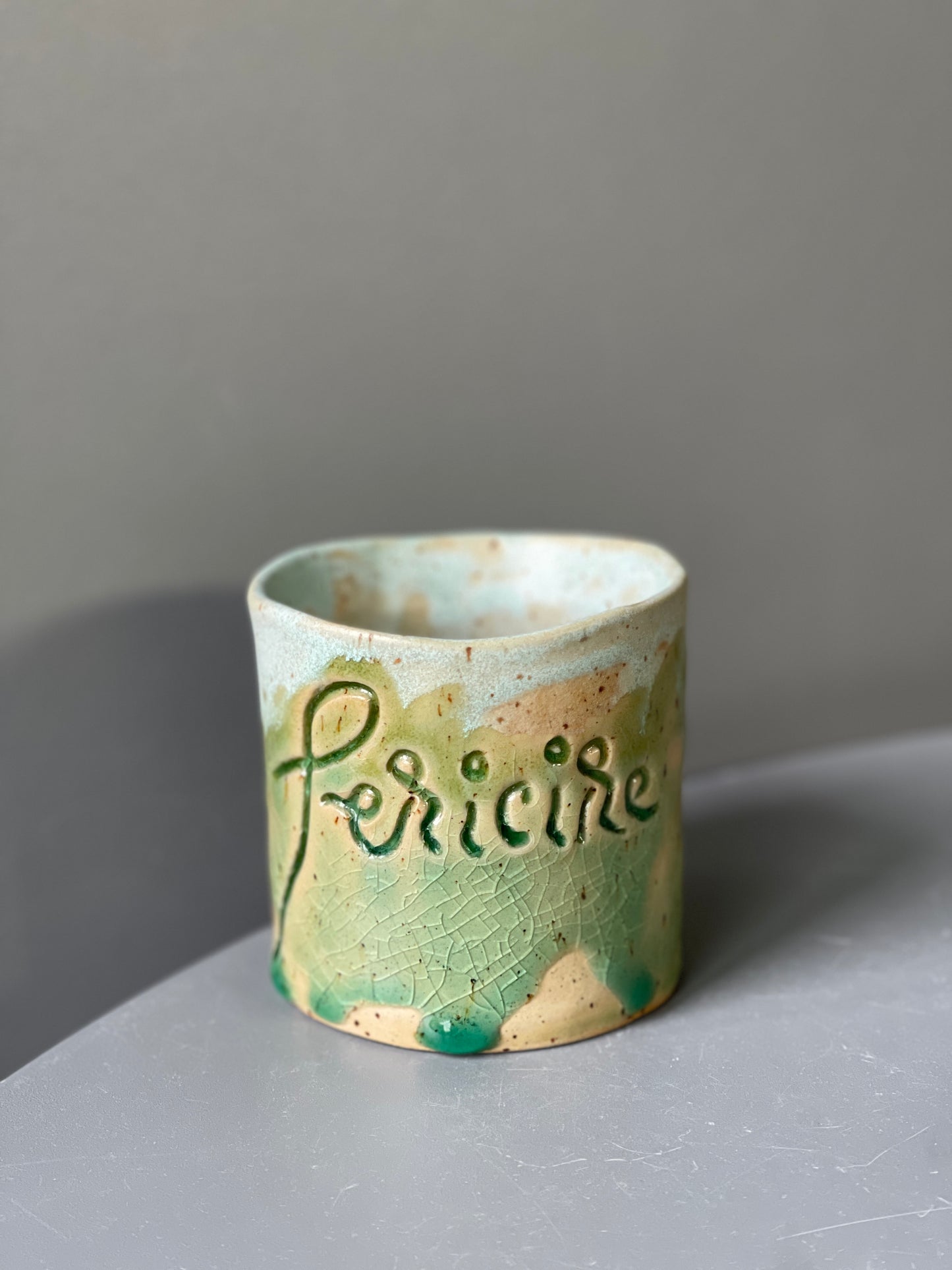 Cana Latte cu mesaj "Fericire"