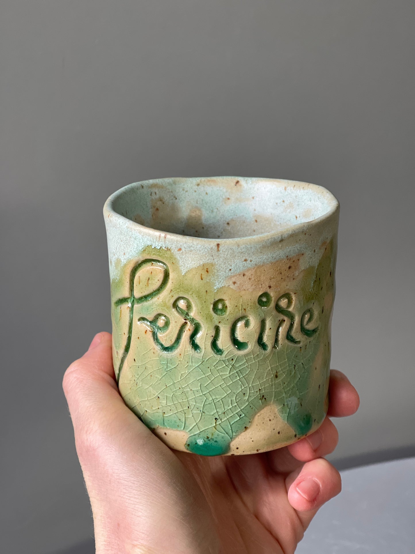 Cana Latte cu mesaj "Fericire"