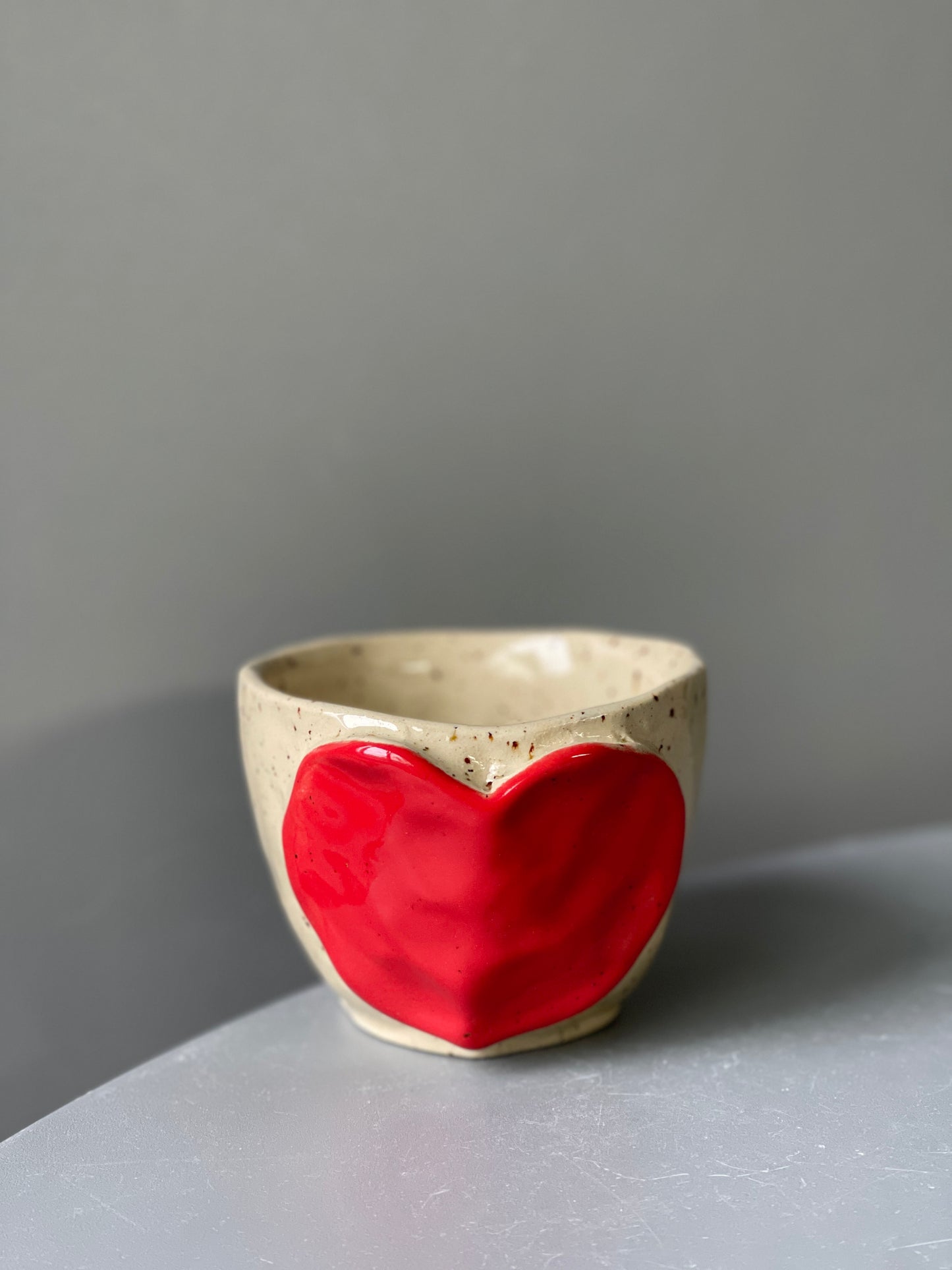 Cana Cappuccino Red Heart