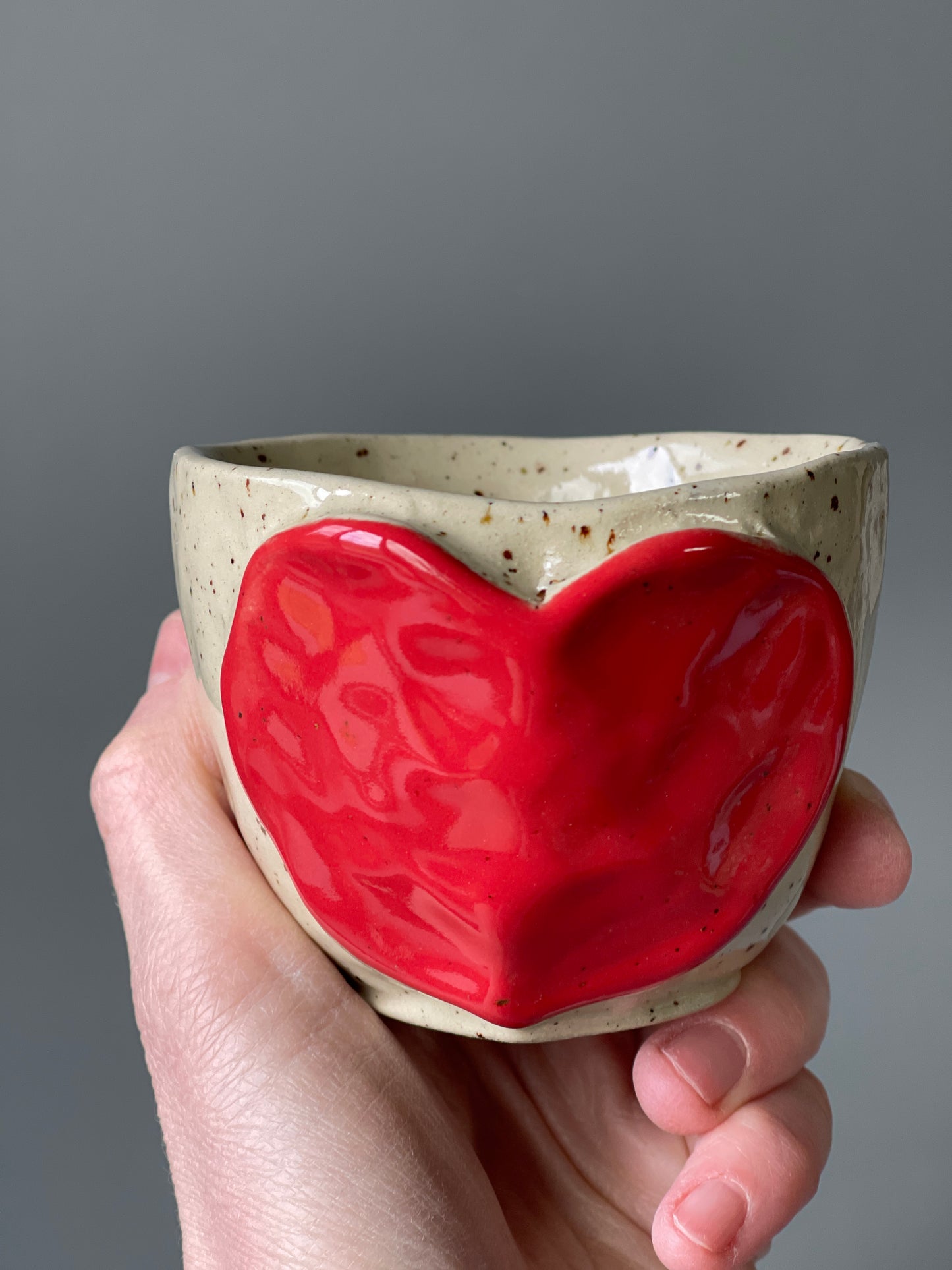 Cana Cappuccino Red Heart