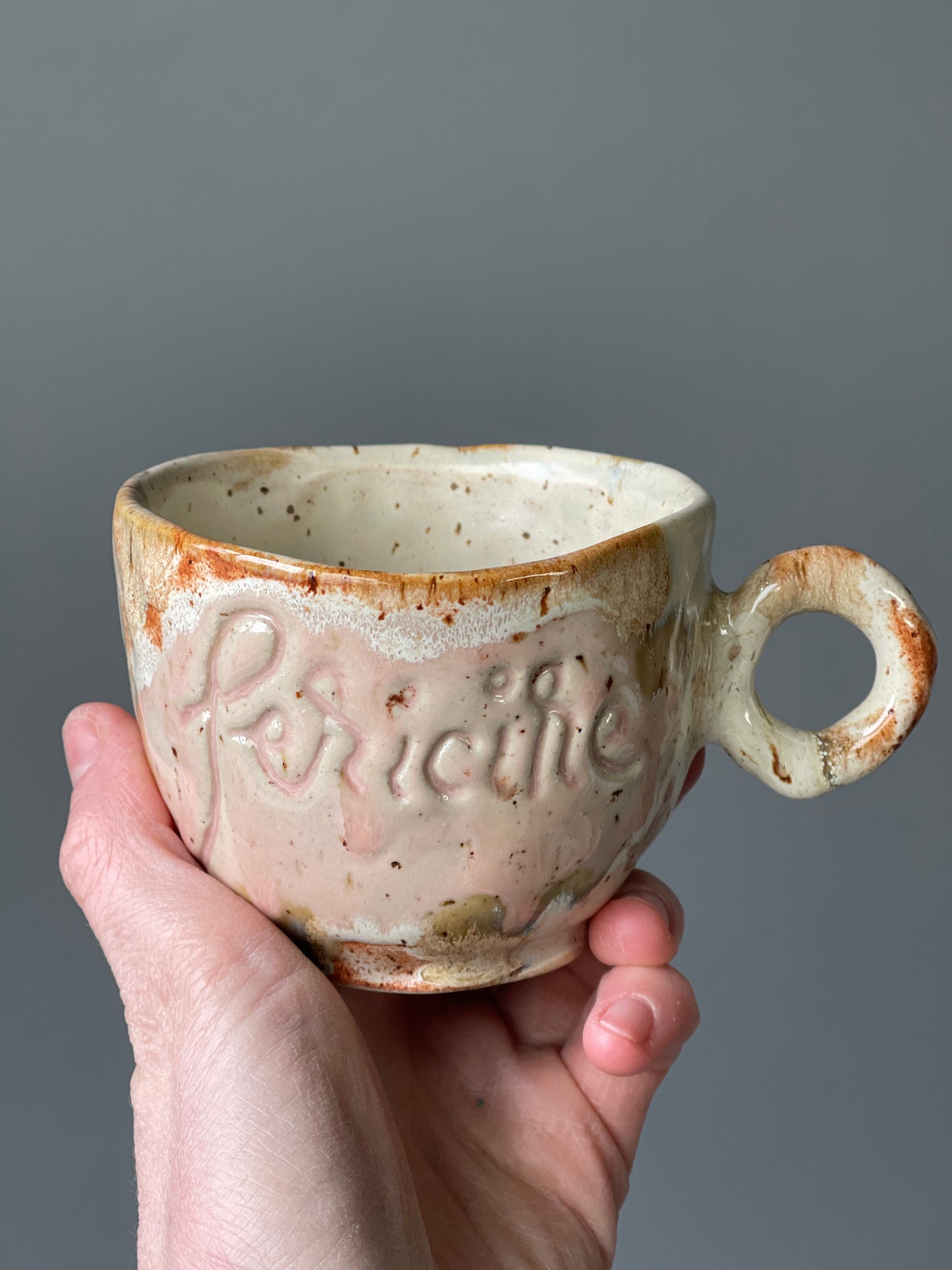 Cana Cappuccino cu mesaj "Fericire"