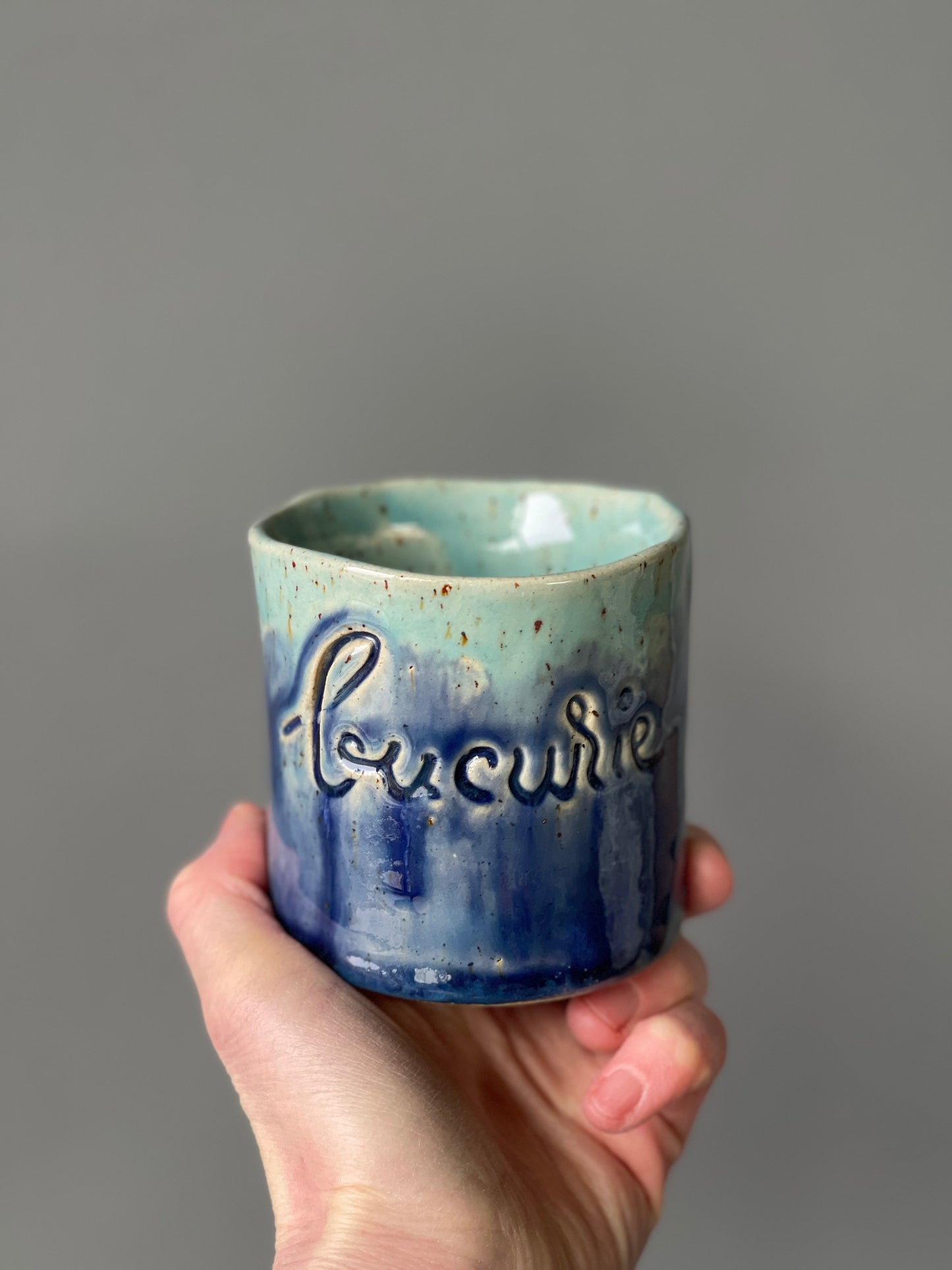 Cana Latte cu mesaj "Bucurie"