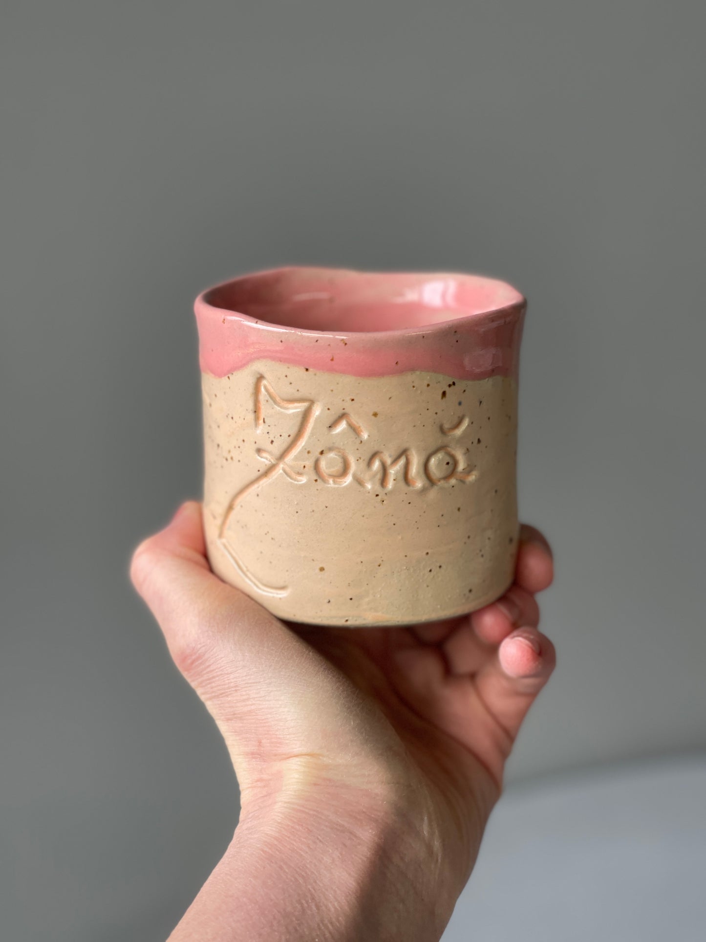 Cana Latte cu mesaj "Zana"
