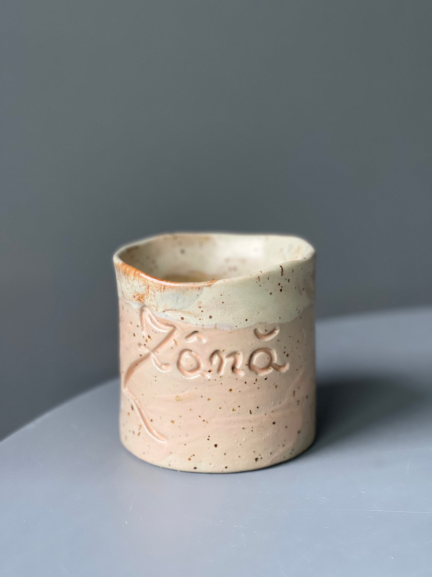 Cana Latte cu mesaj "Zana"