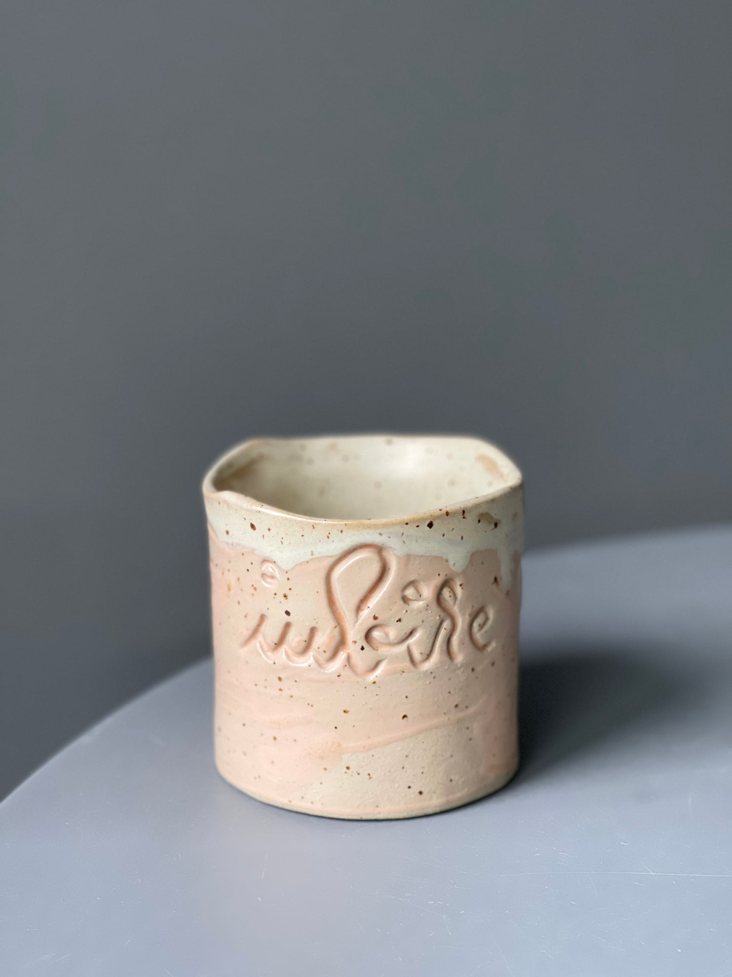 Cana Latte cu mesaj "Iubire"