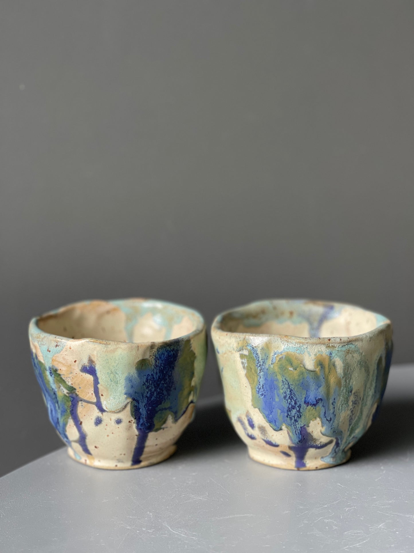 Set of 2 Bell mugs