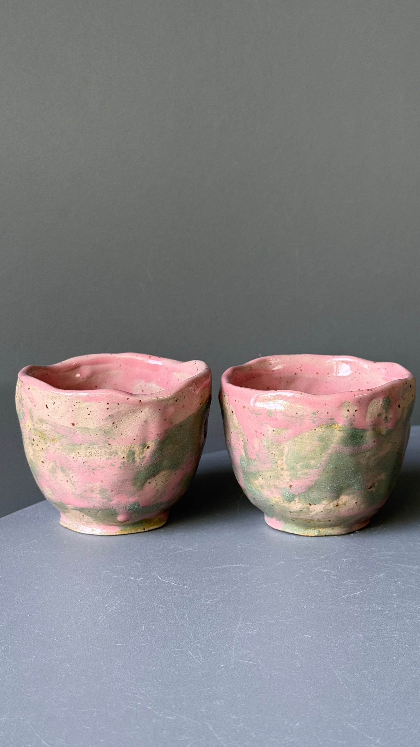 Set of 2 Bell mugs