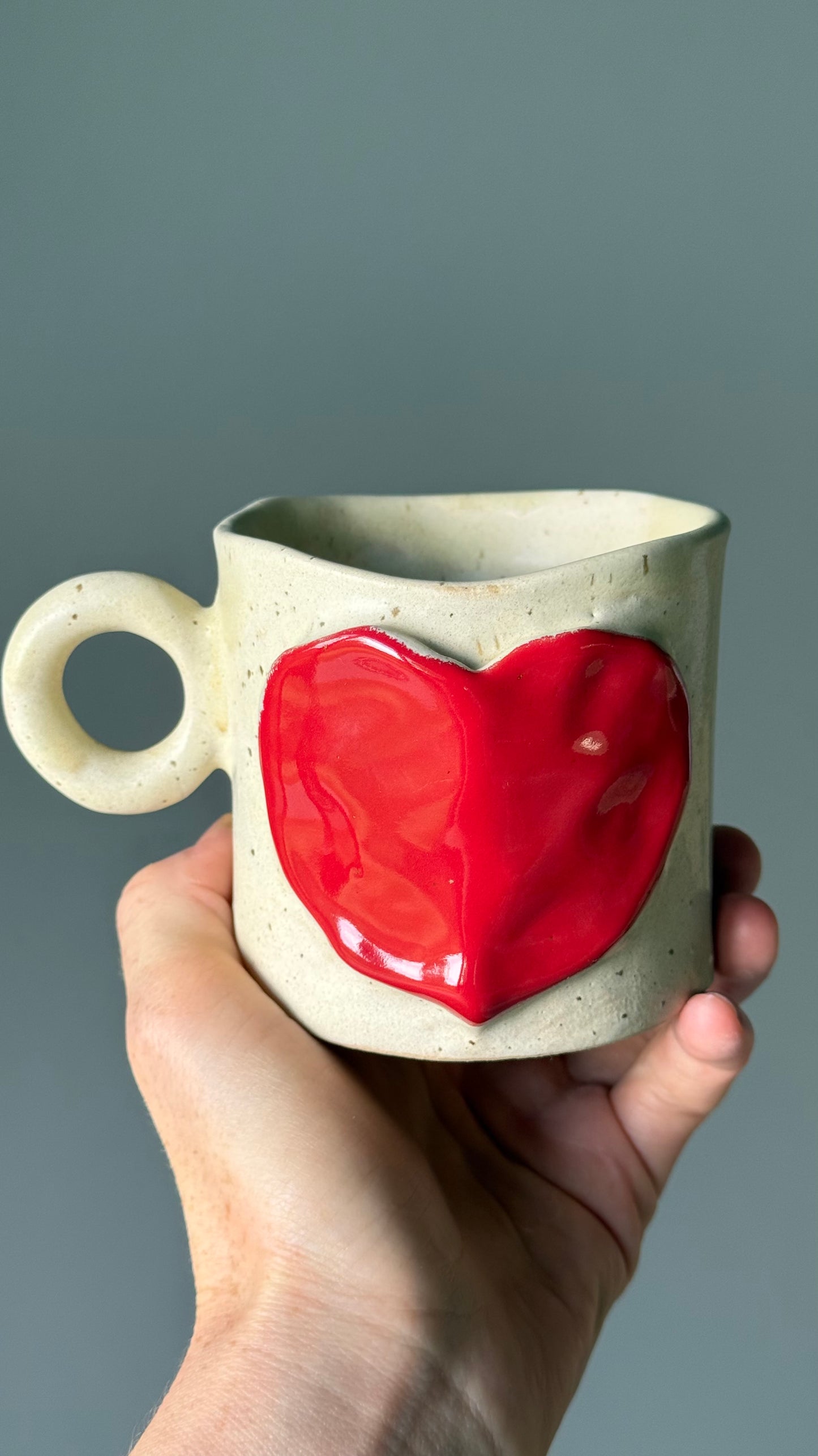Cana Ceramica Red Heart