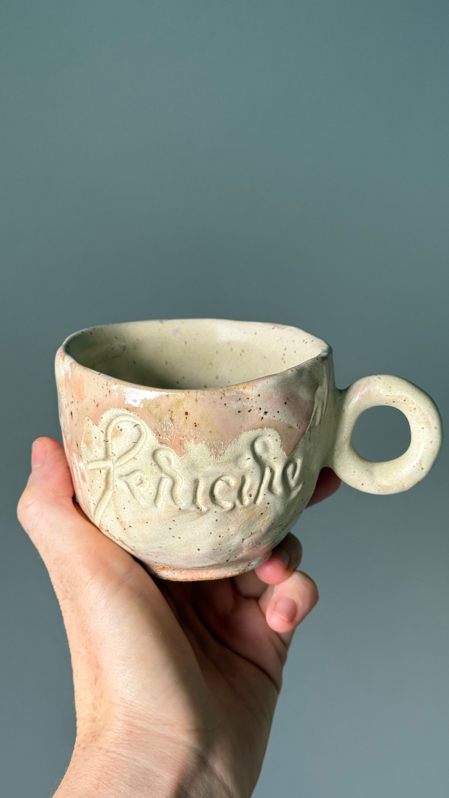 Cana Cappuccino cu mesaj "Fericire"