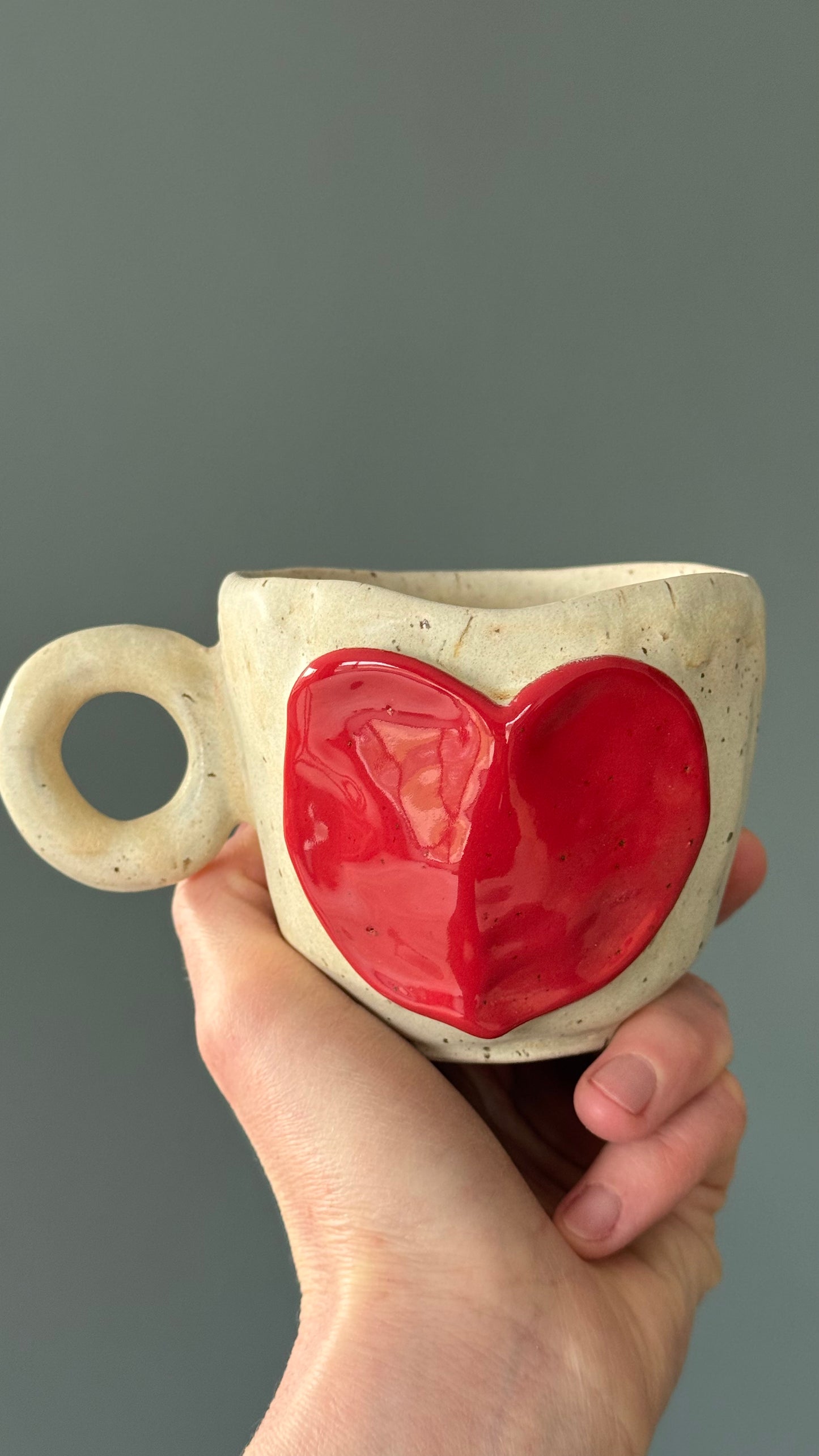 Cana Cappuccino Ceramica Red Heart