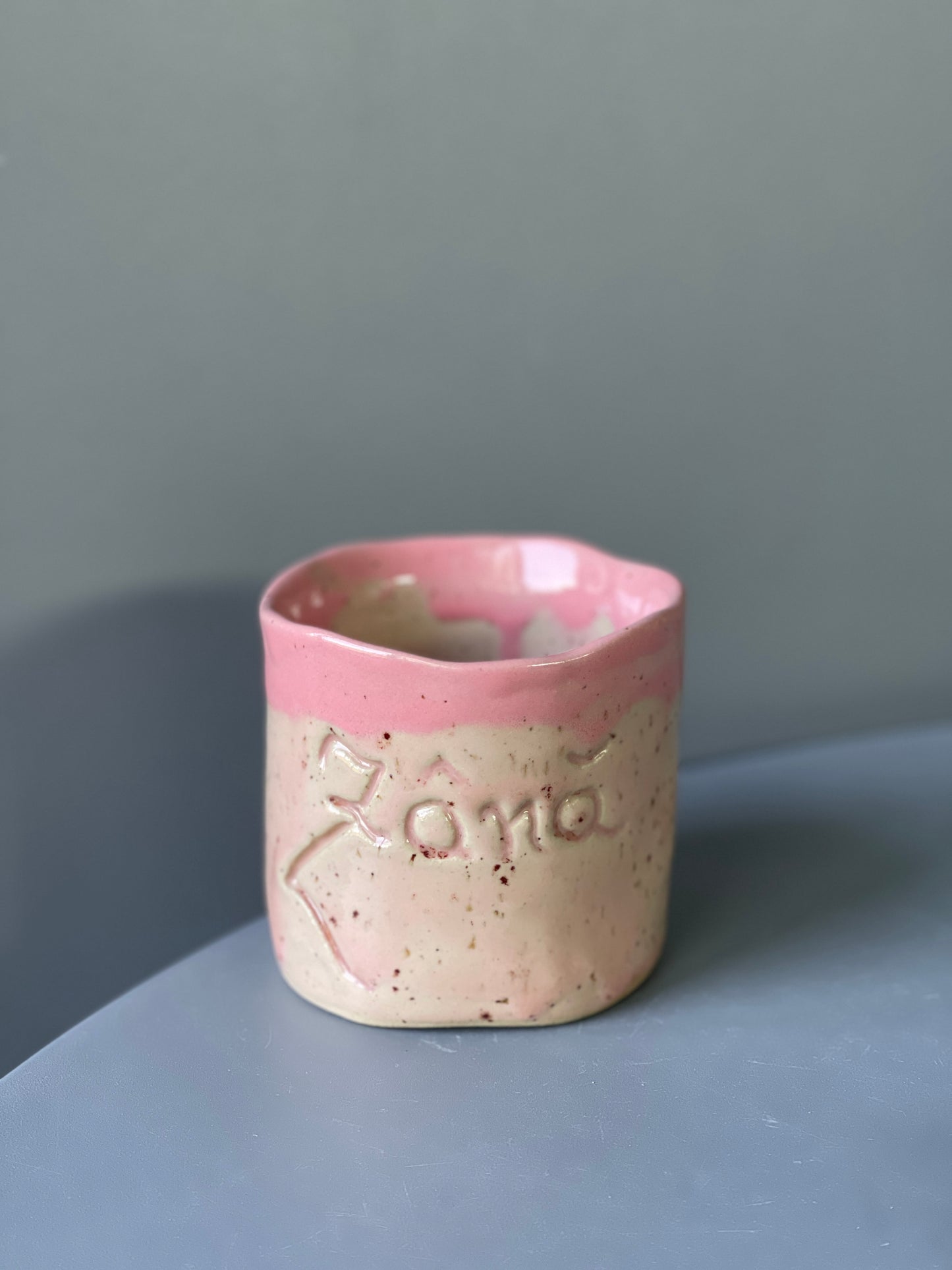 Cana Pink Latte cu mesaj "Zana"