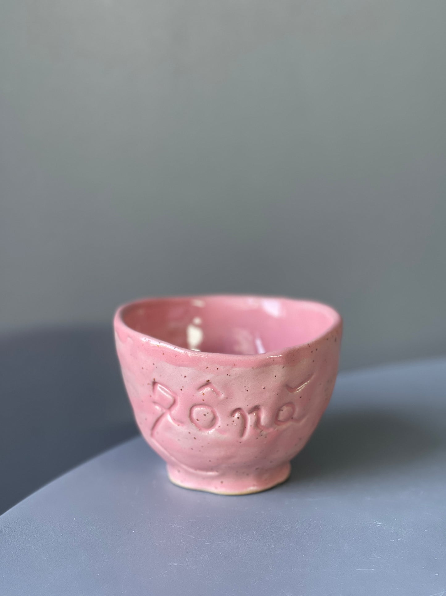 Cana Bell cu mesaj "Zana"