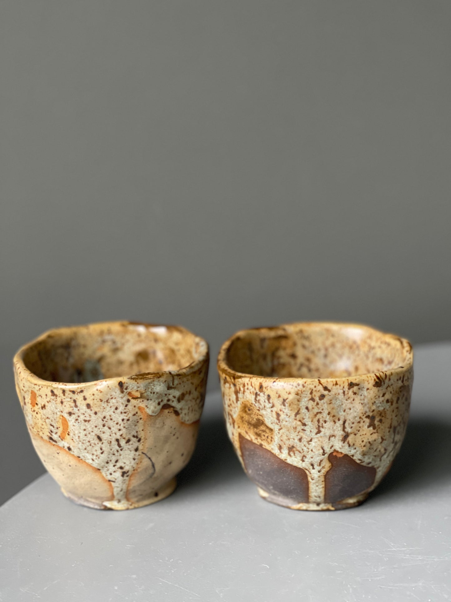 Set of 2 Bell mugs