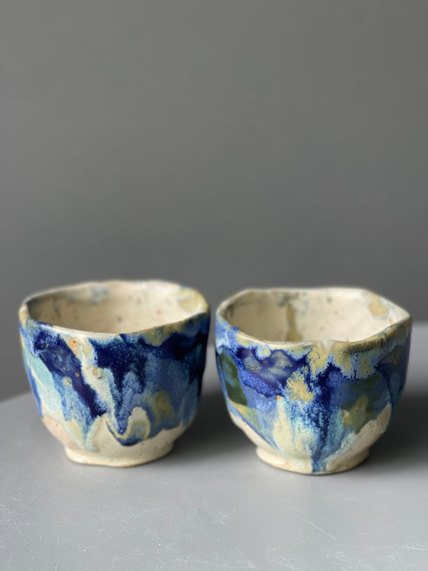 Set of 2 Bell mugs