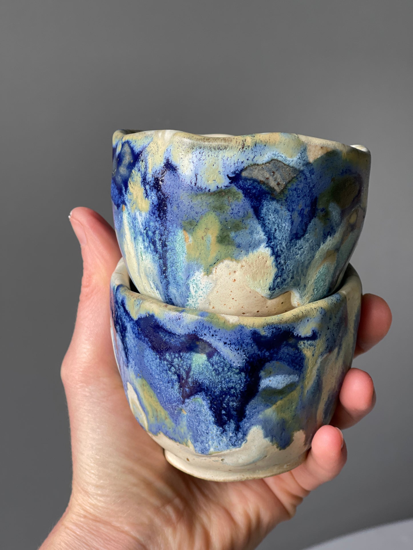 Set of 2 Bell mugs