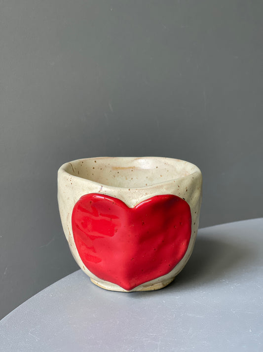 Cana Cappuccino Red Heart