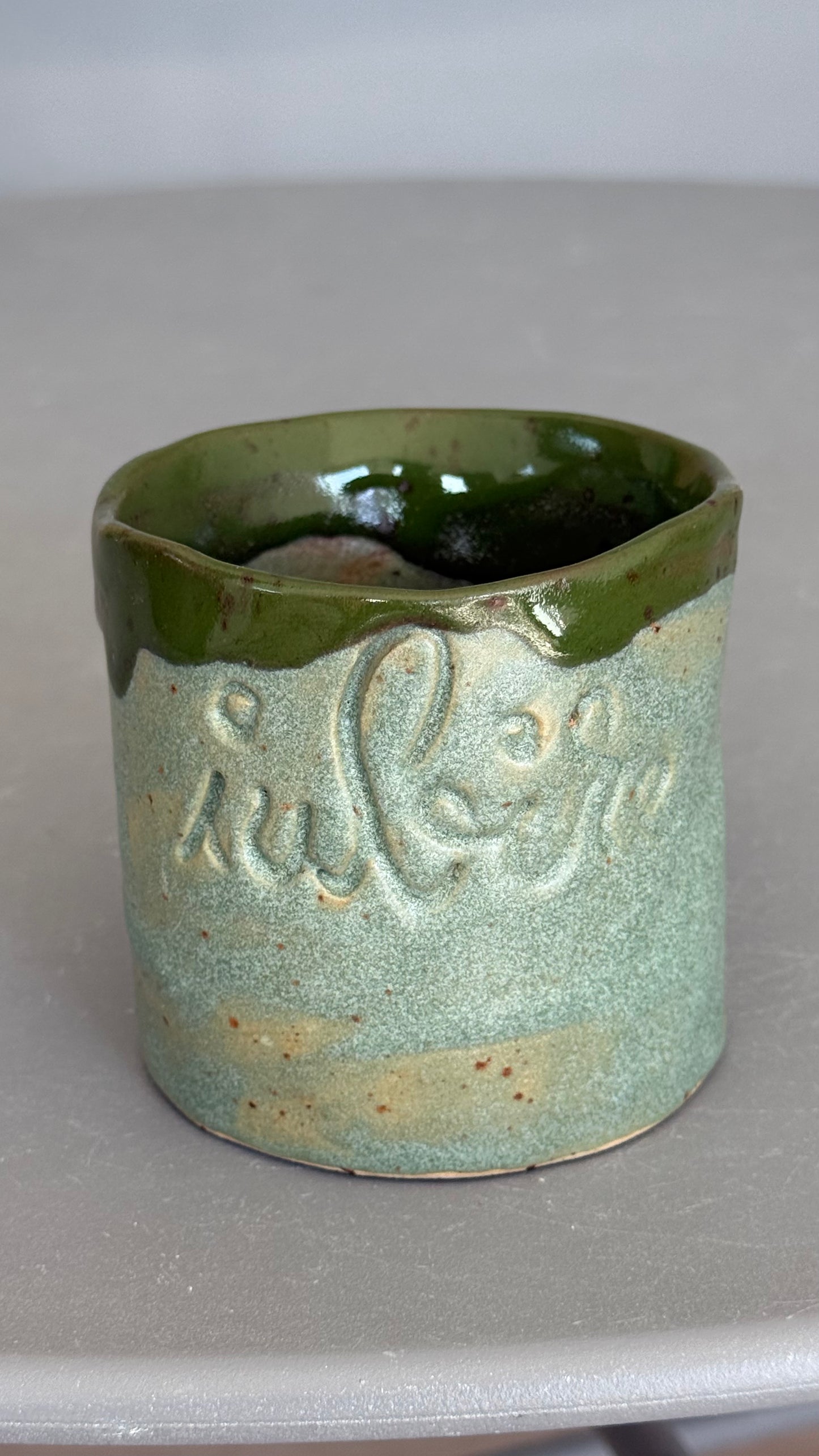 Cana Latte cu mesaj "Iubire"