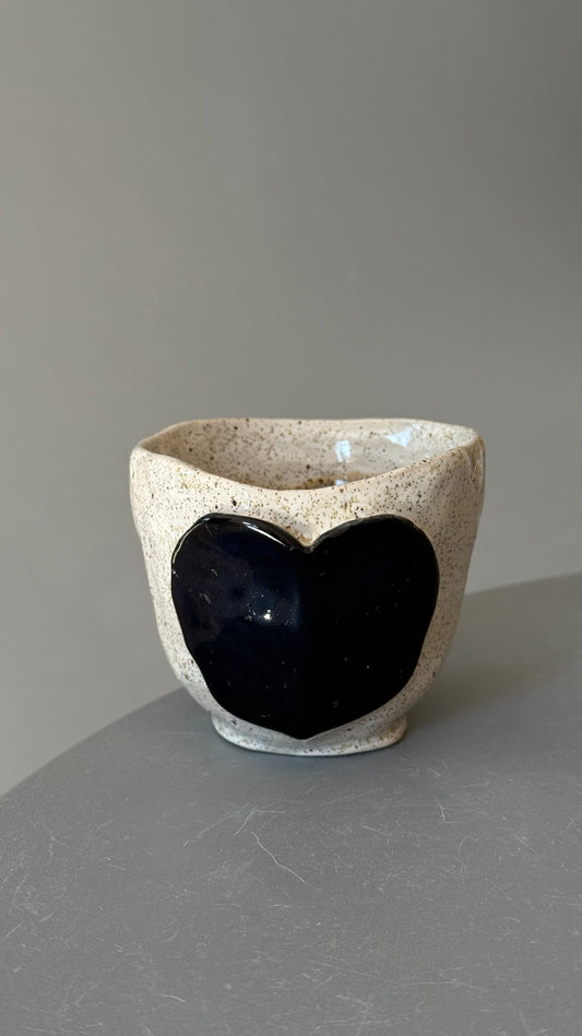 Cana Cappuccino Black Heart