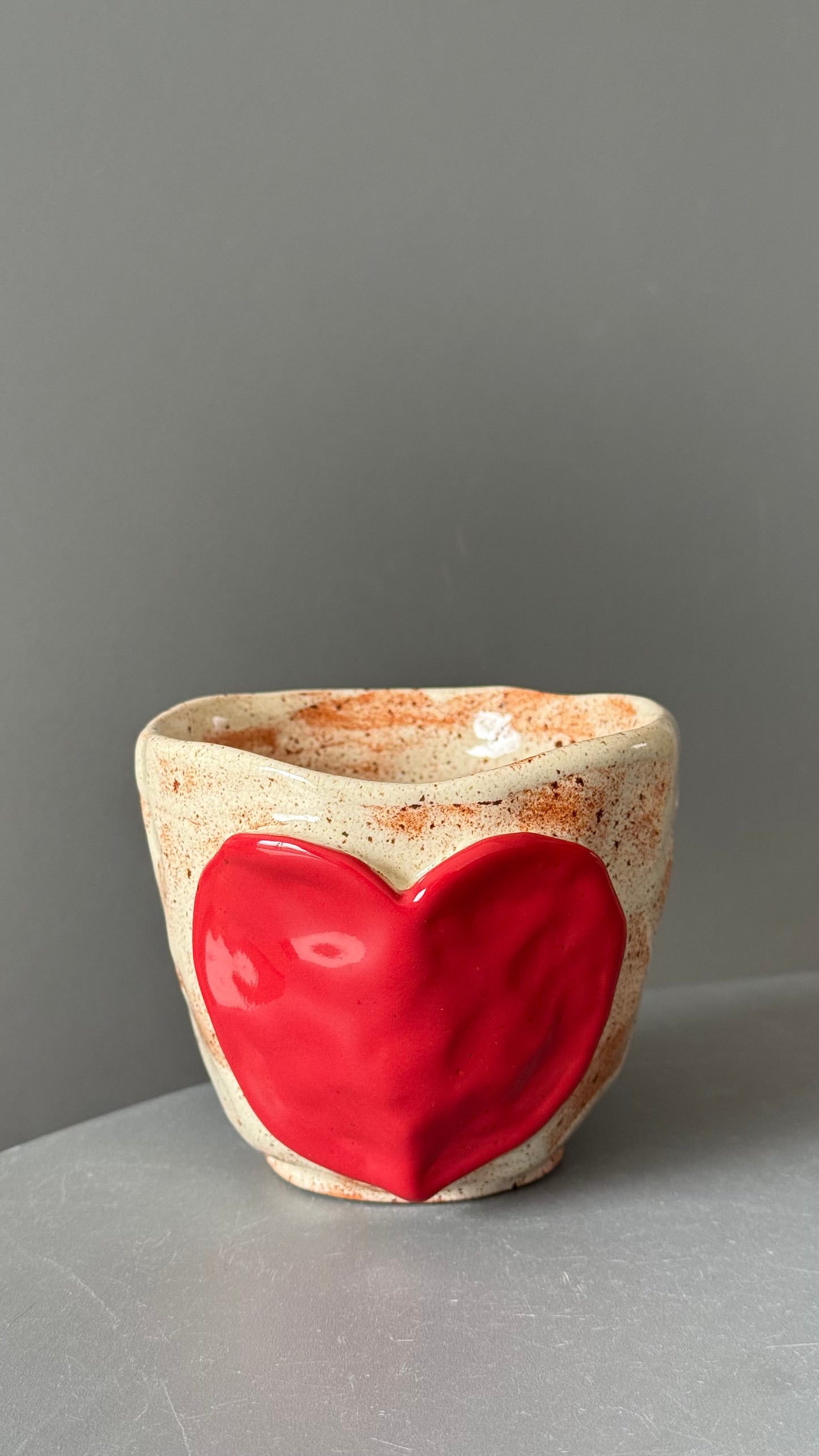 Cana Cappuccino Red Heart