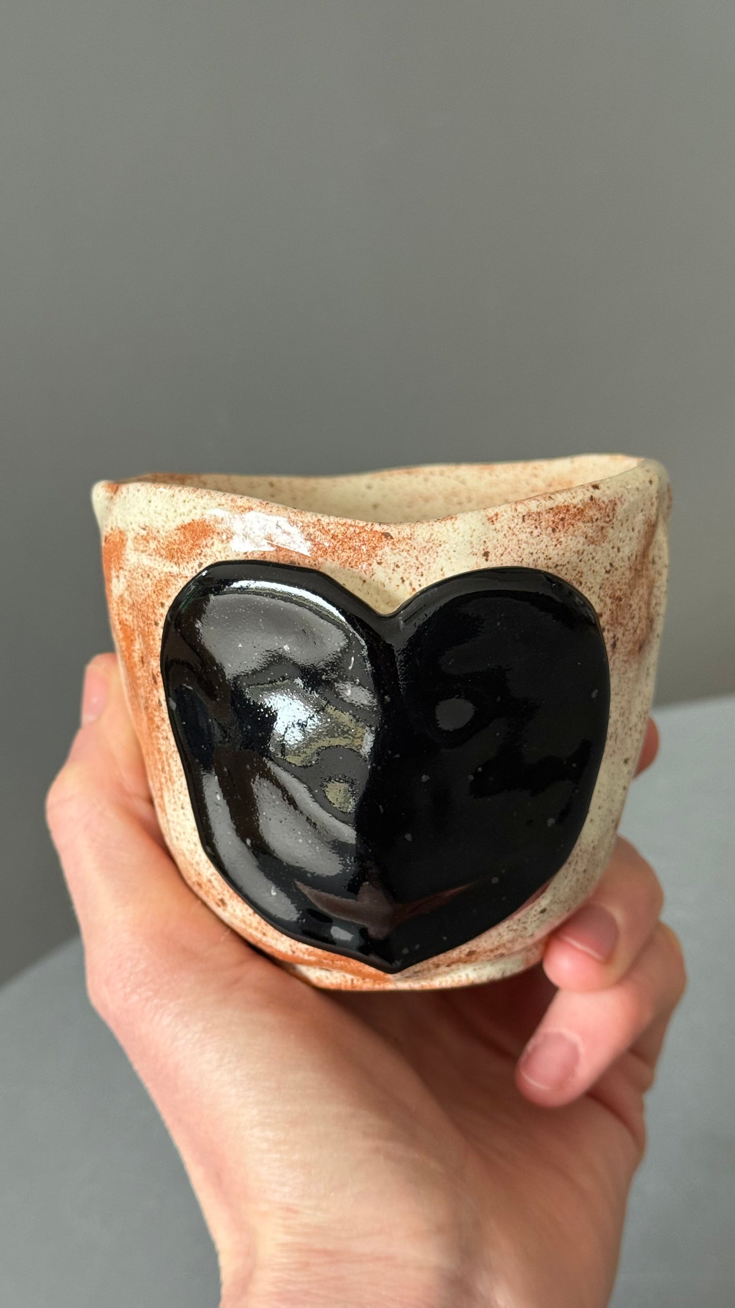 Cana Cappuccino Black Heart