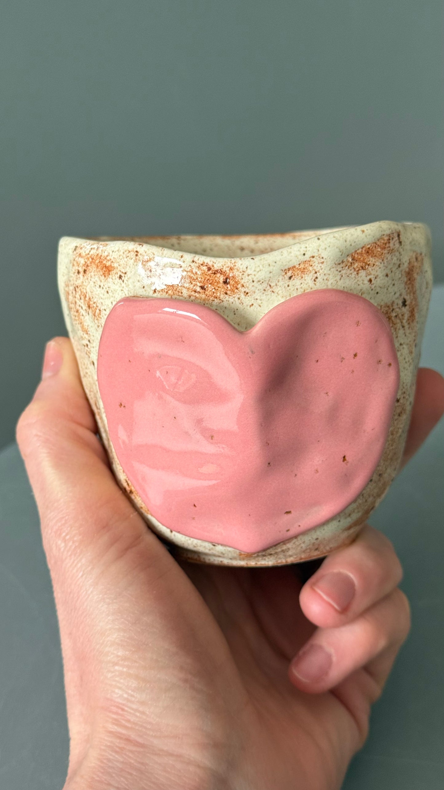 Cana Cappuccino Pink Heart