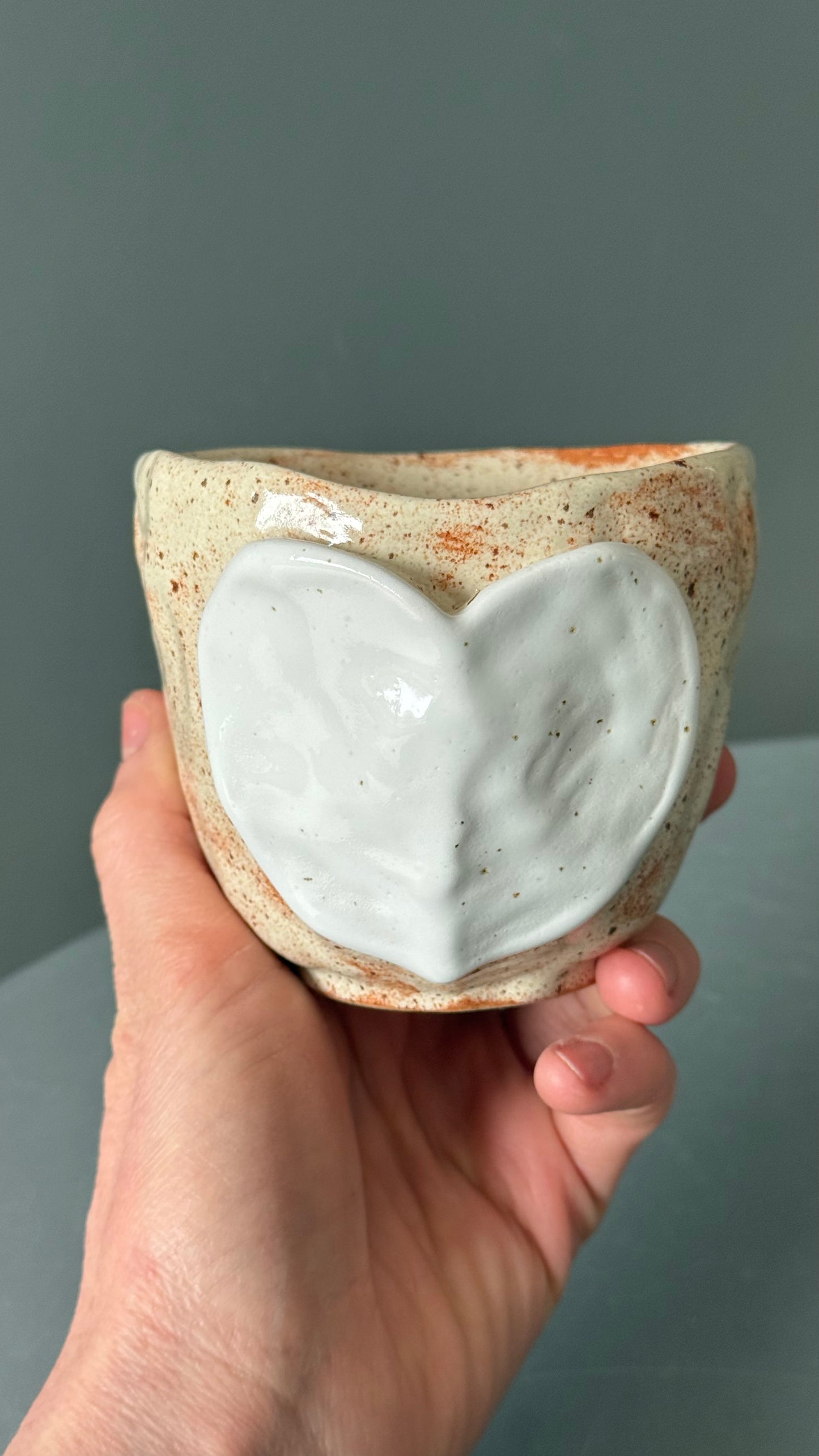 Cana Cappuccino White Heart