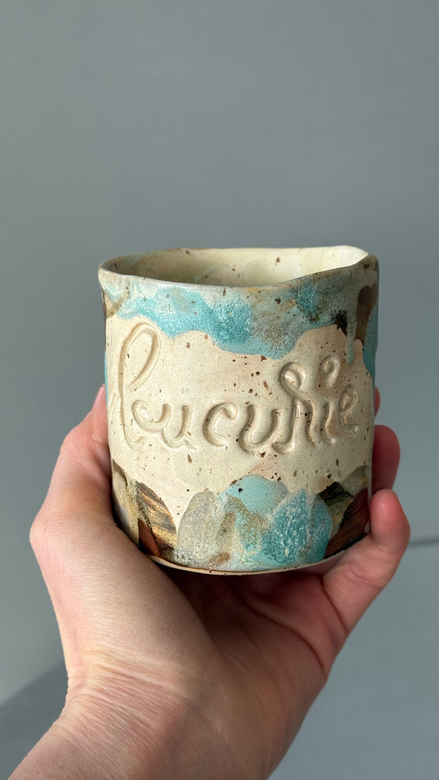 Cana Latte cu mesaj "Bucurie"