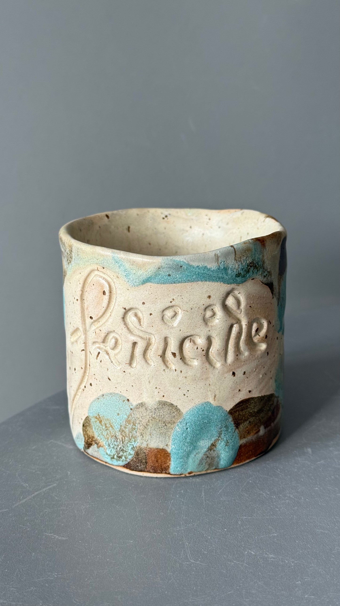 Cana Latte cu mesaj "Fericire"