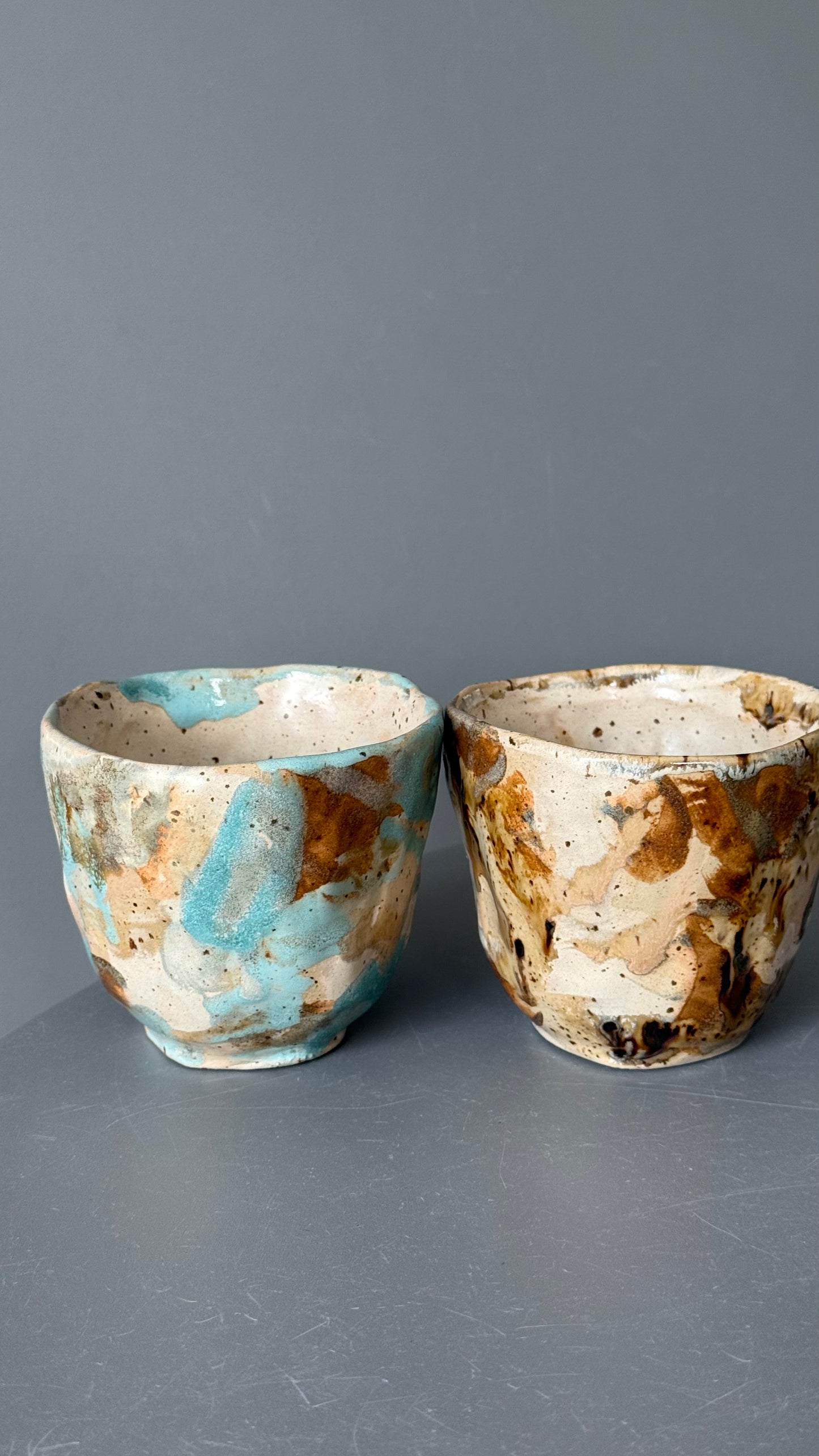 Set of 2 Bell mugs