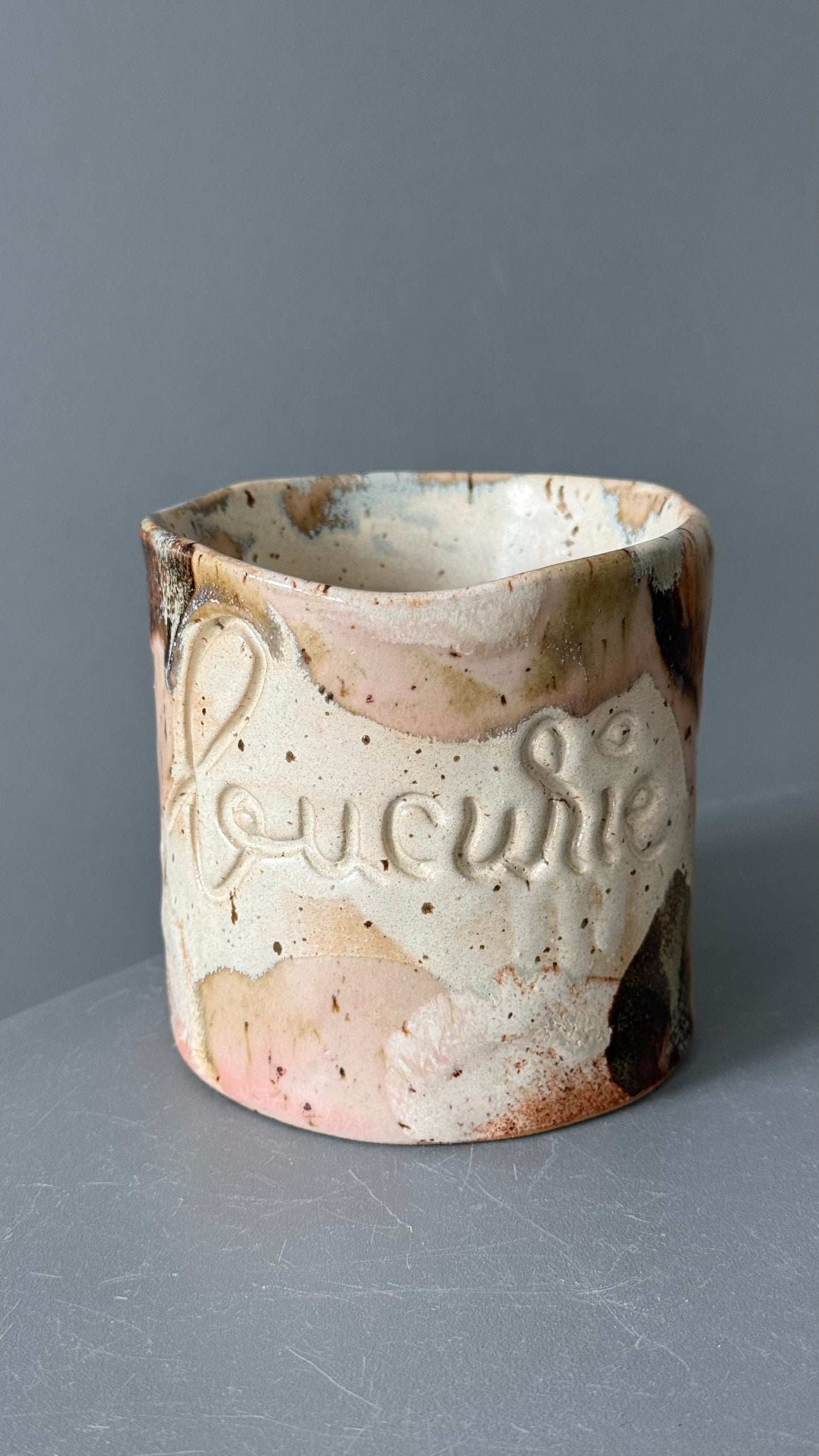 Cana Latte cu mesaj "Bucurie"