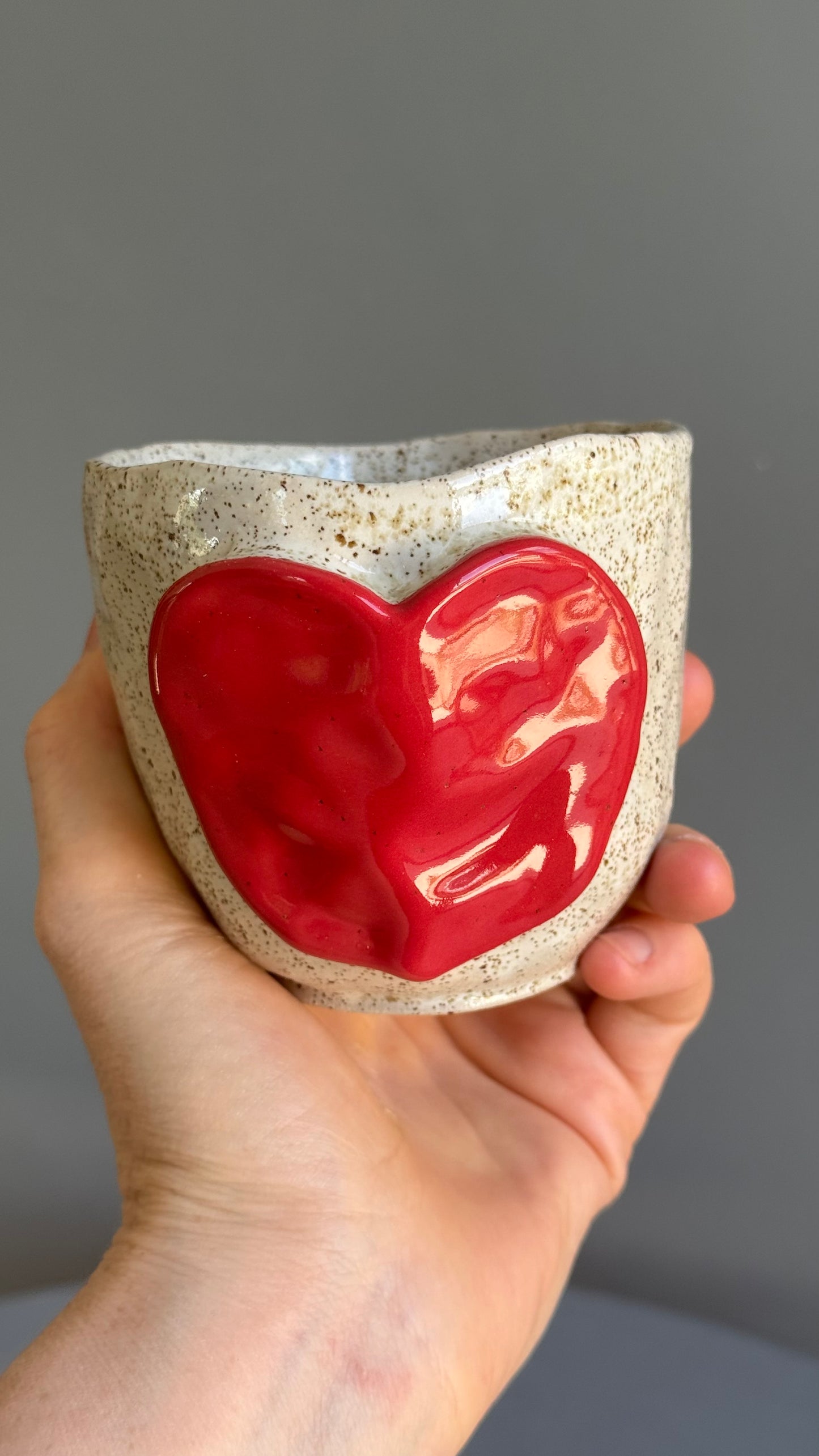 Cana Cappuccino Red Heart