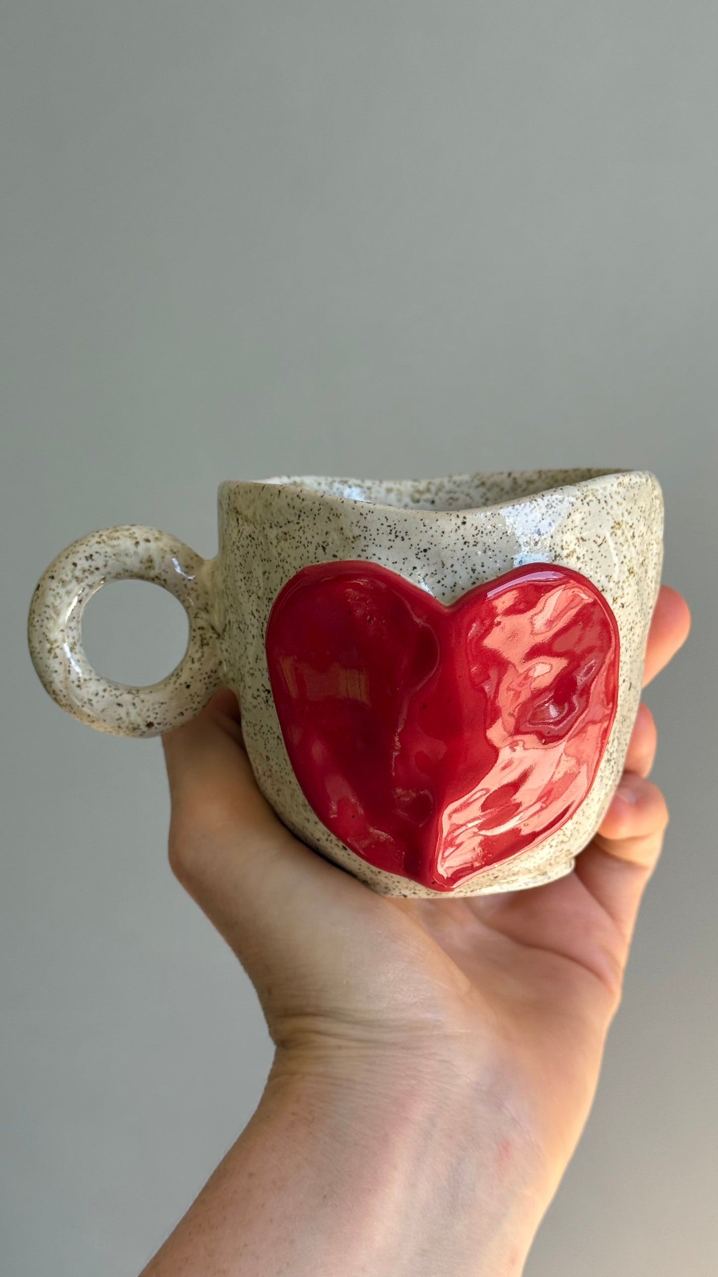 Cana Cappuccino Red Heart