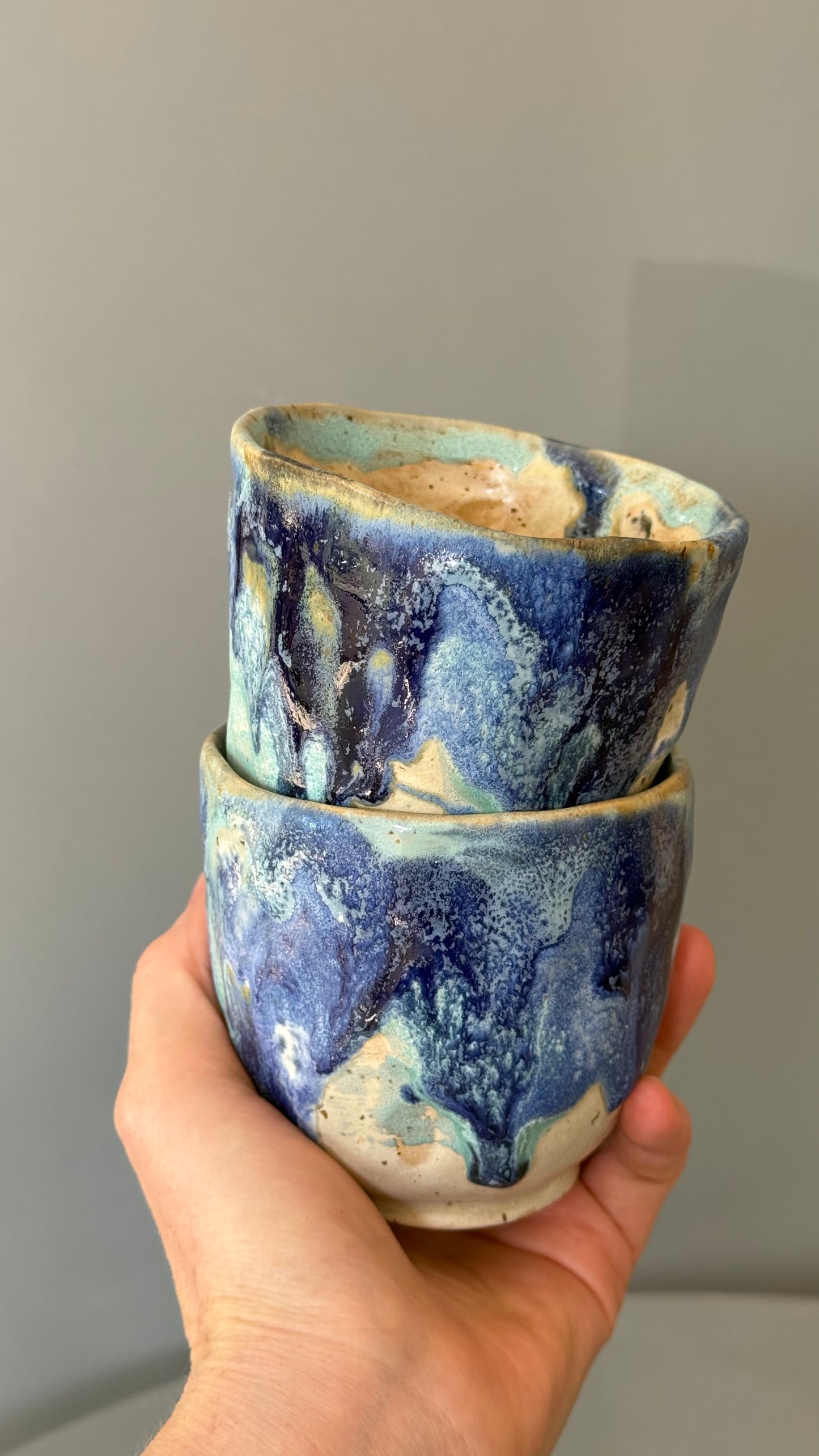Set of 2 Bell mugs