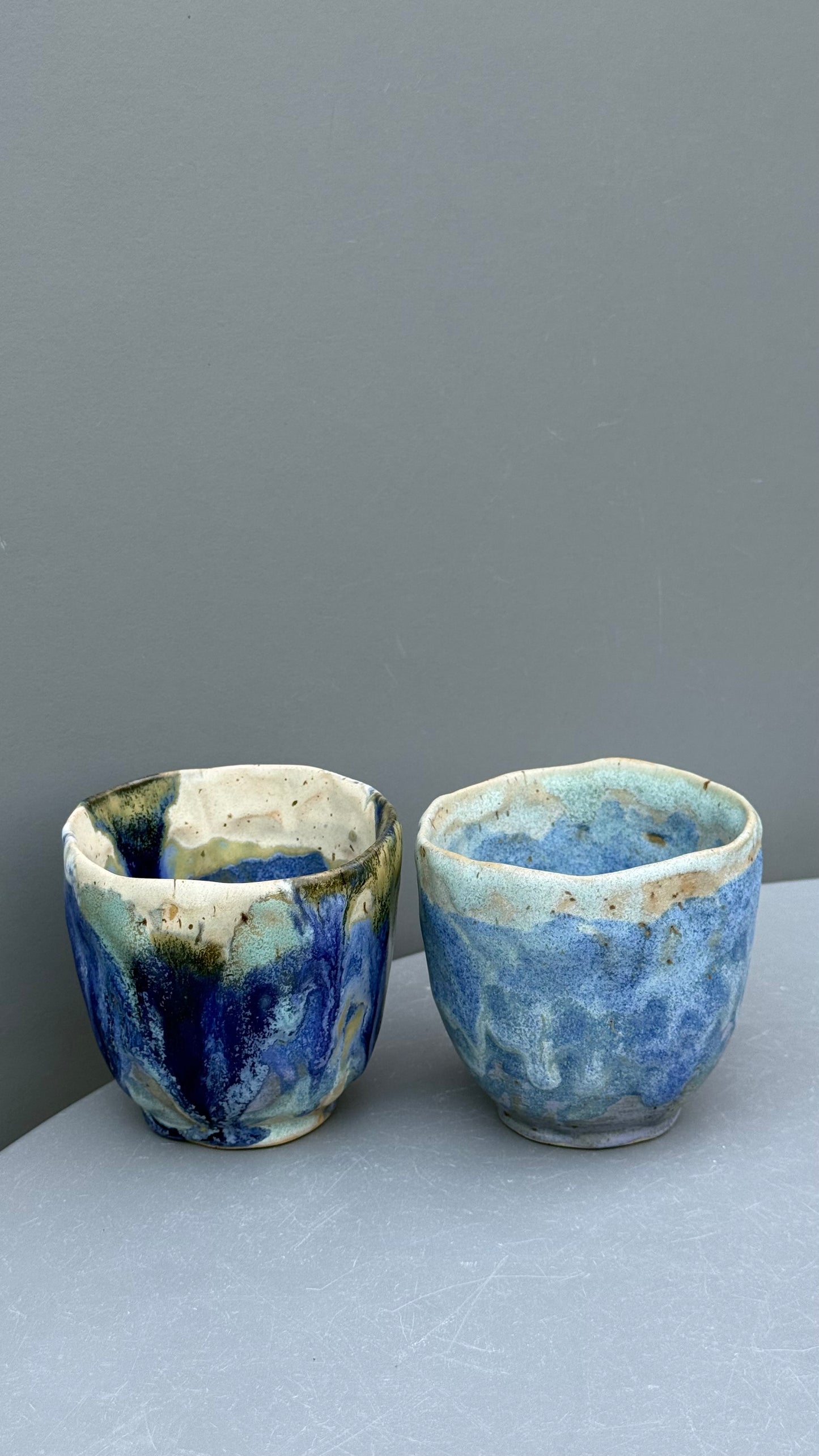Set of 2 Bell mugs
