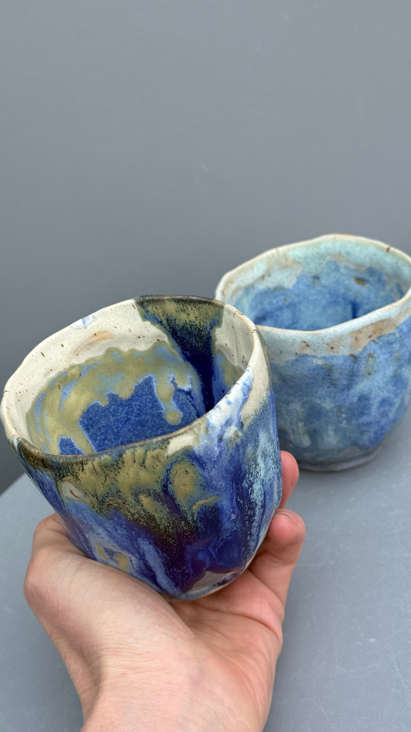 Set of 2 Bell mugs